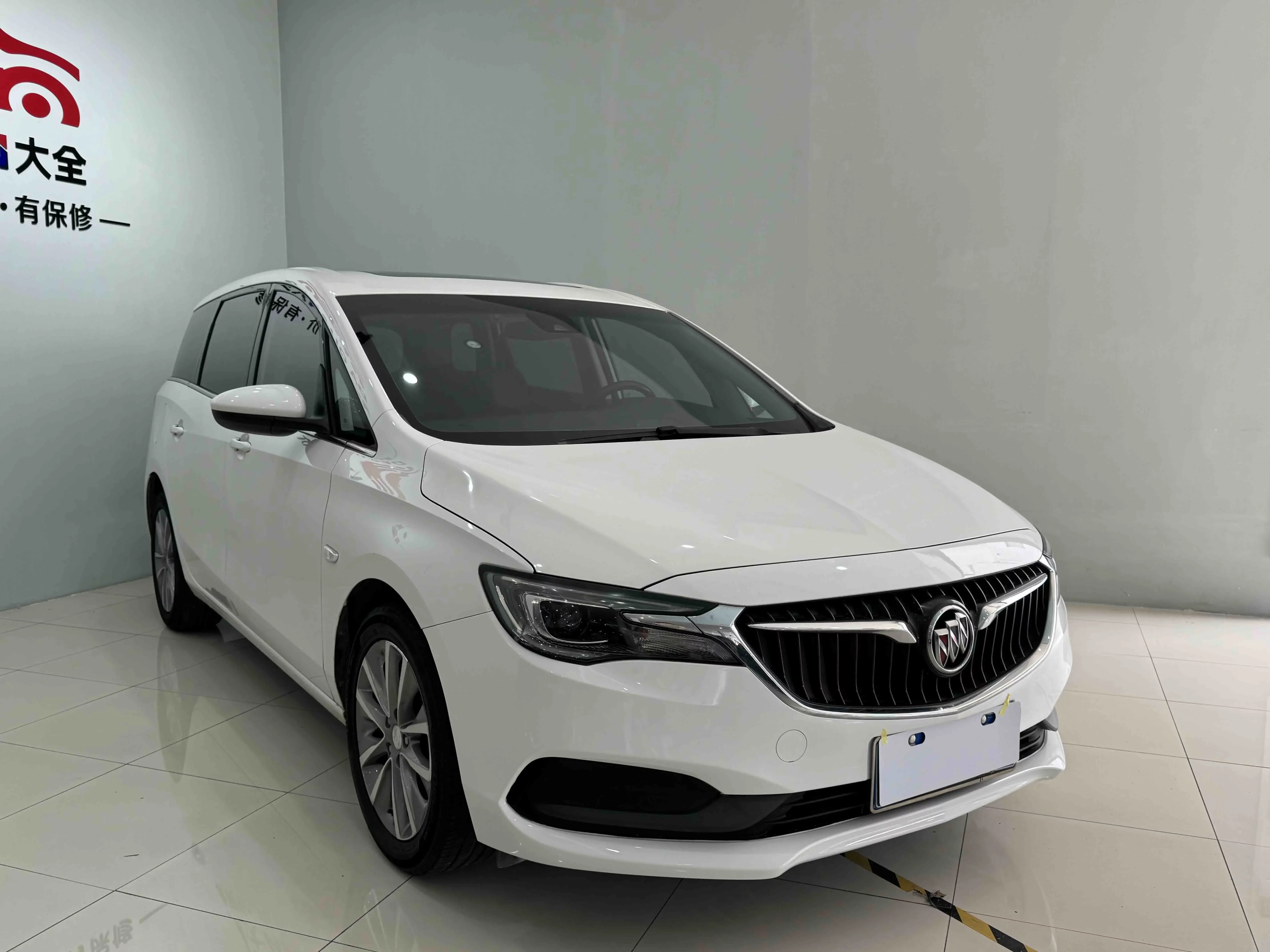Buick GL6