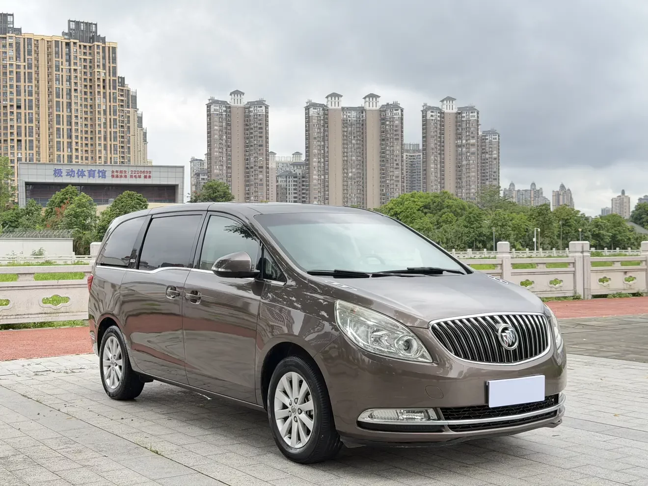 Buick GL8