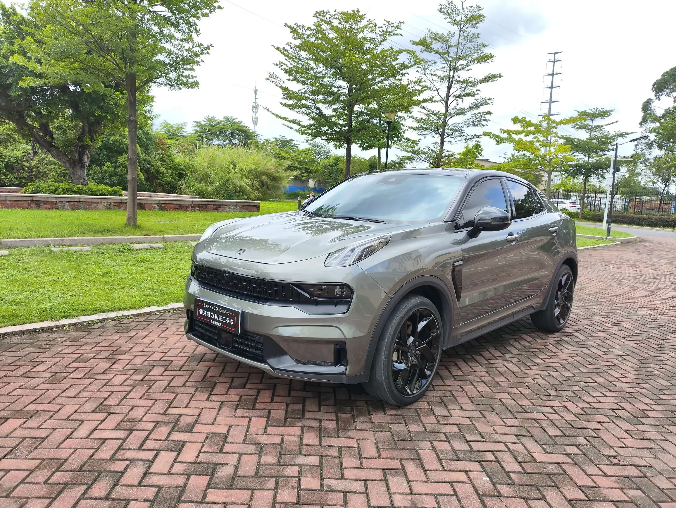 Lynk & Co 05