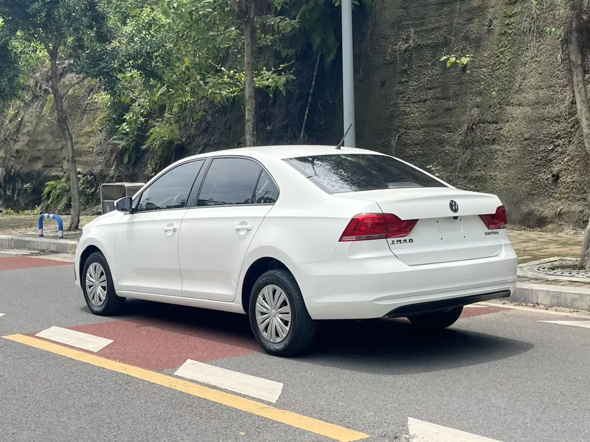 Volkswagen Santana
