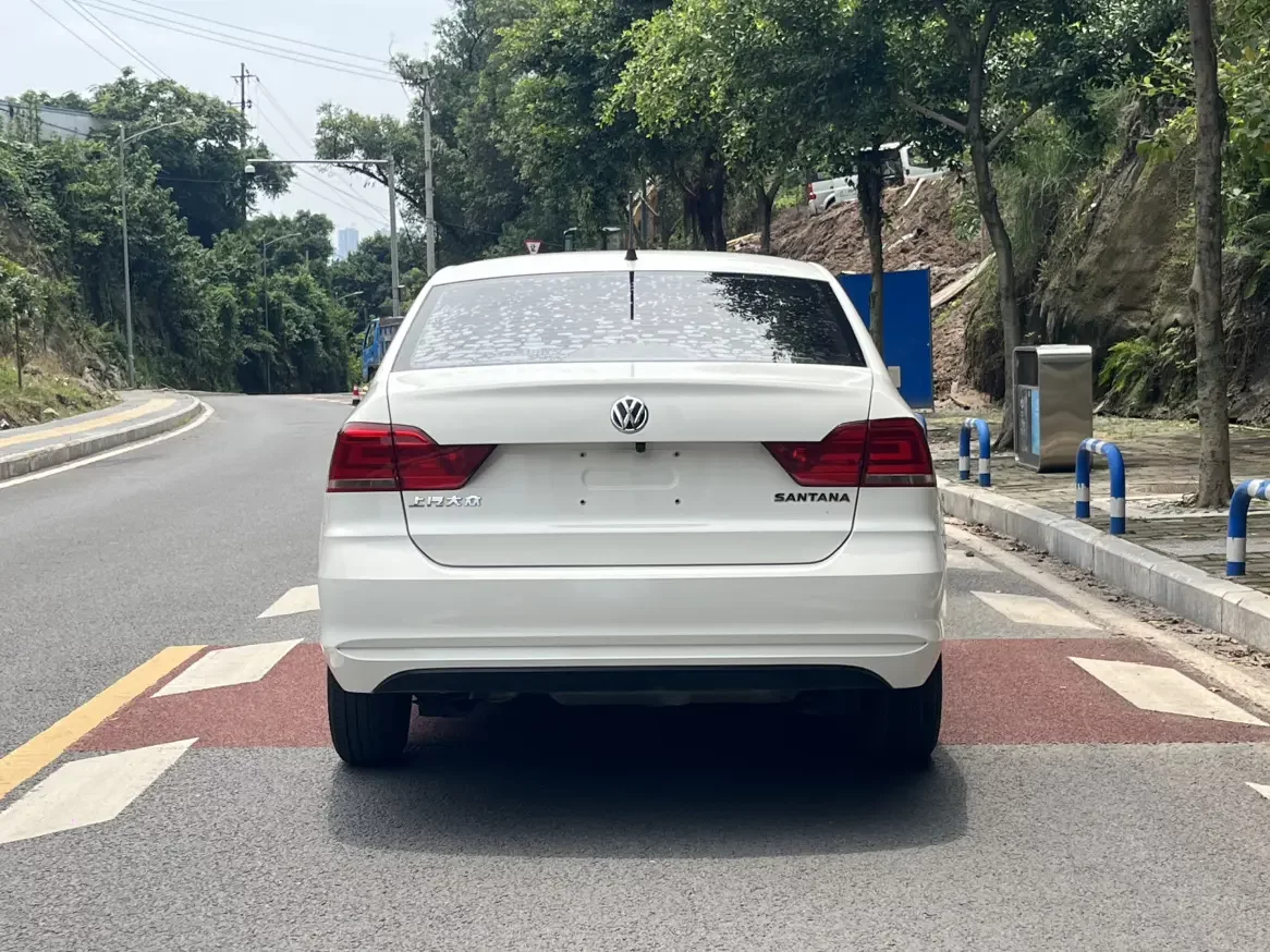 Volkswagen Santana