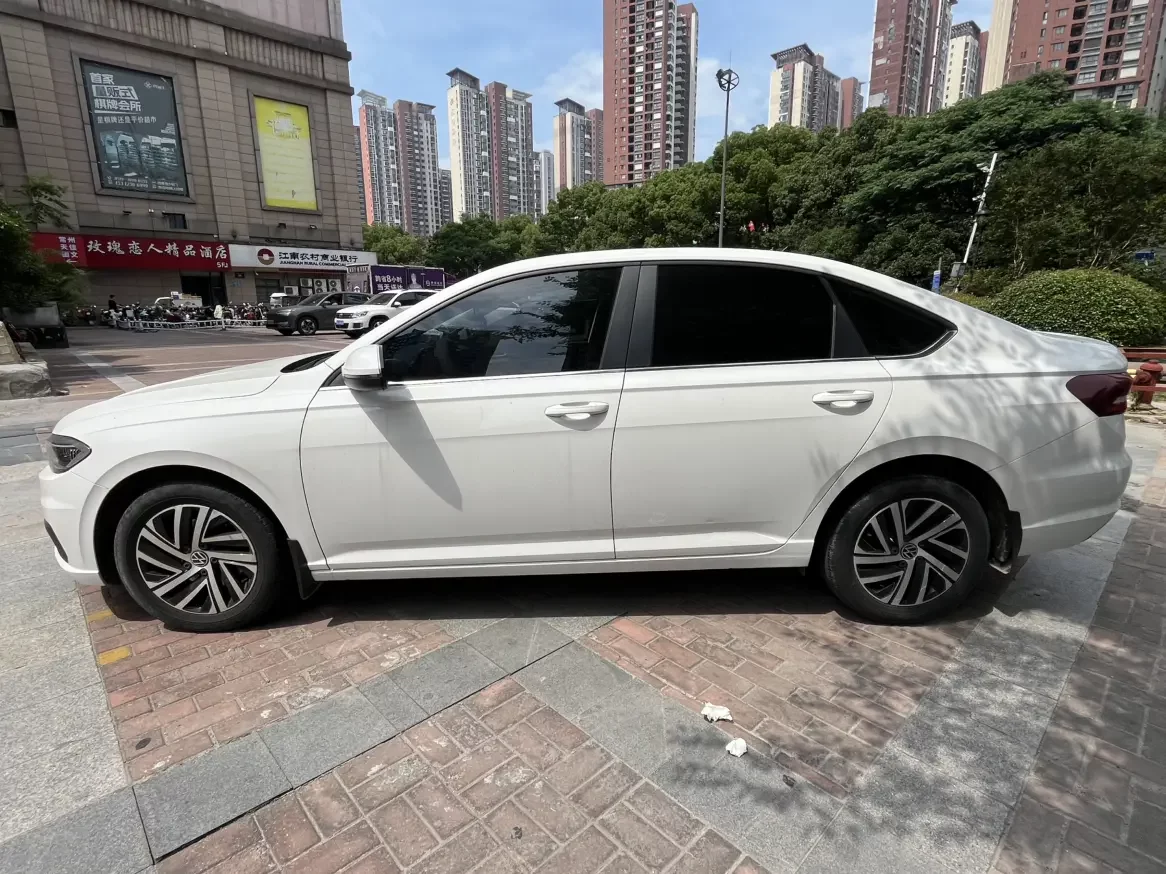 Volkswagen Lavida