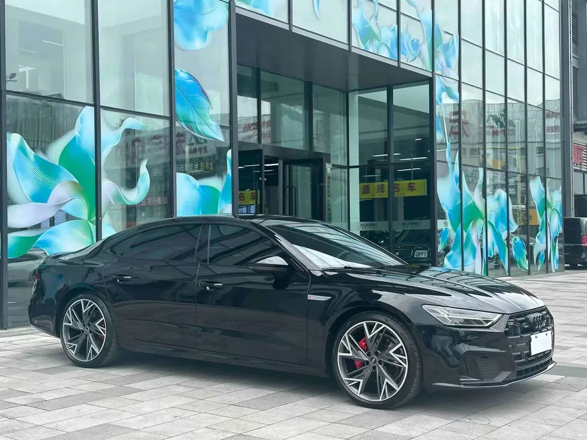 Audi A7L