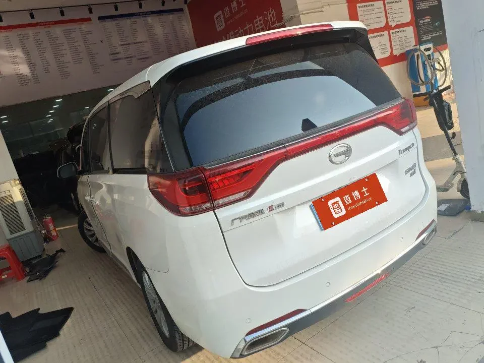 GAC Trumpchi M8