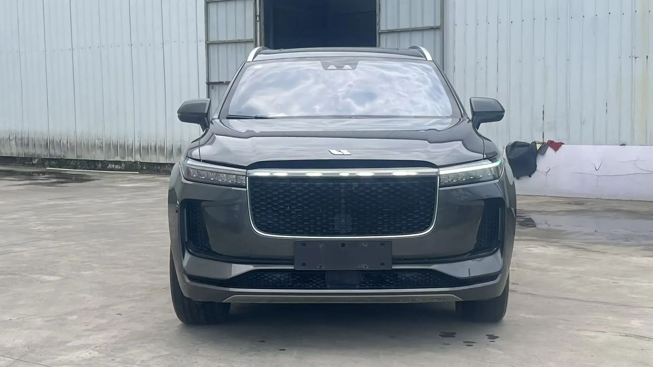 Li ONE (Ideal ONE)  из Китая