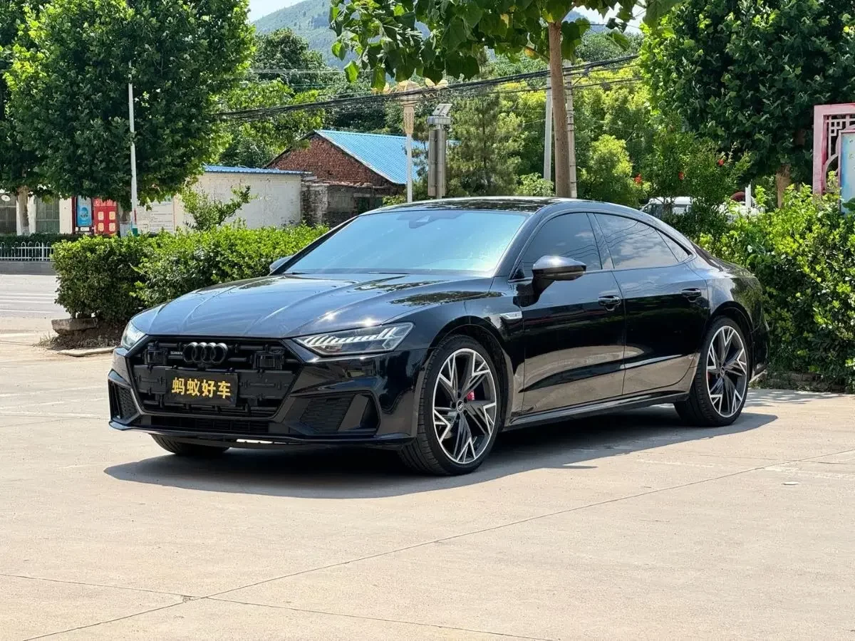 Audi A7L