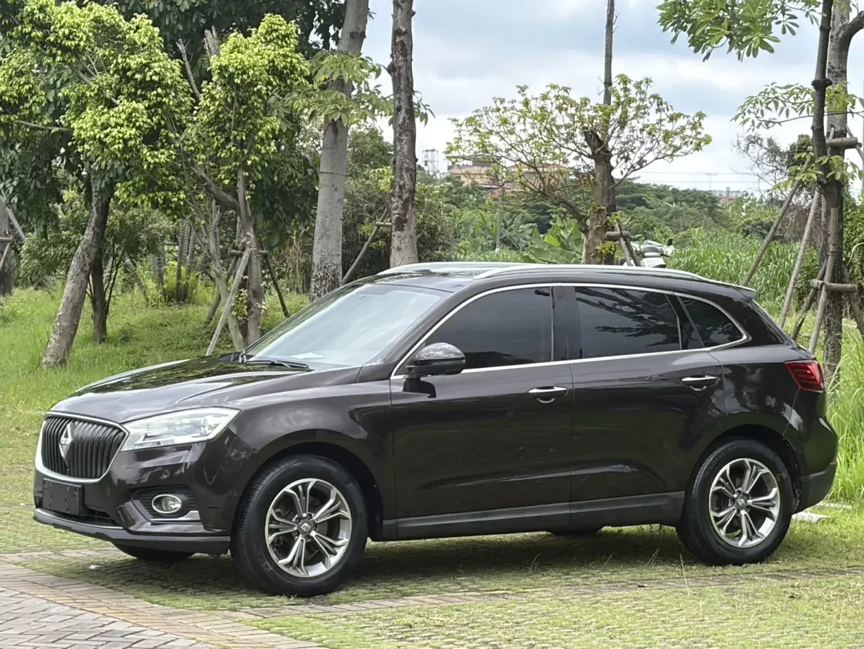 Borgward BX7