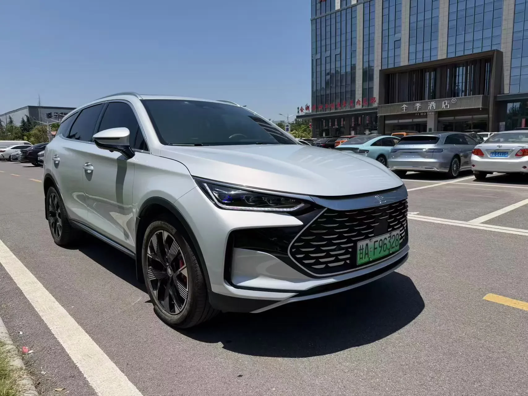 BYD Tang DM