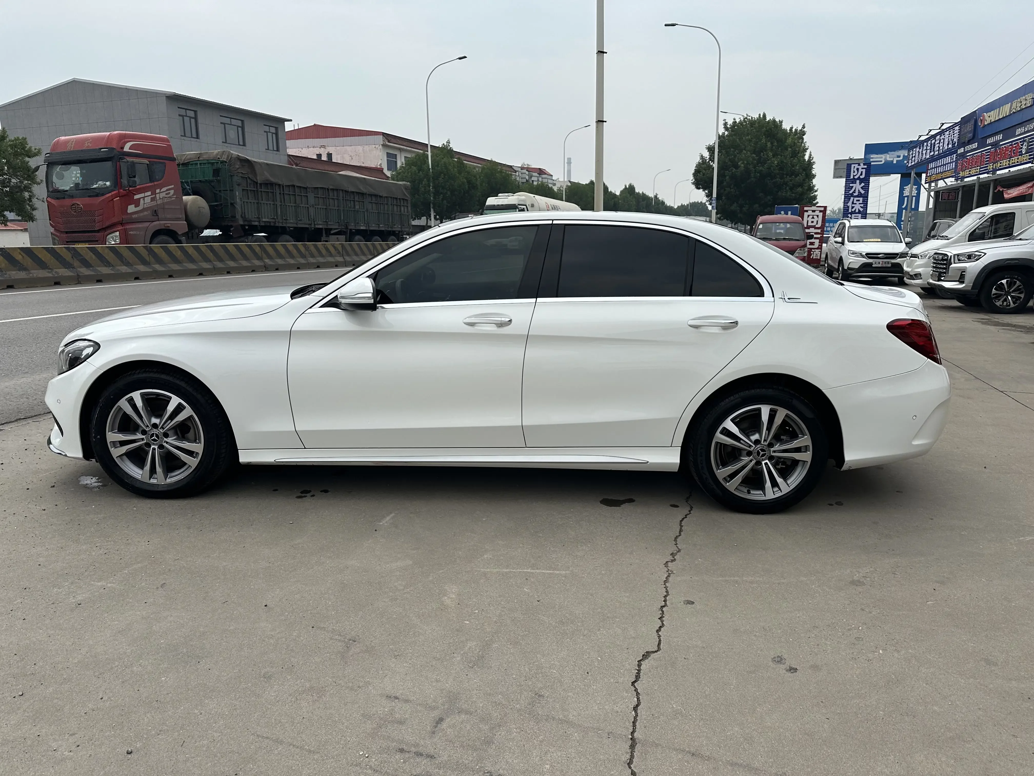 Mercedes-Benz C Class