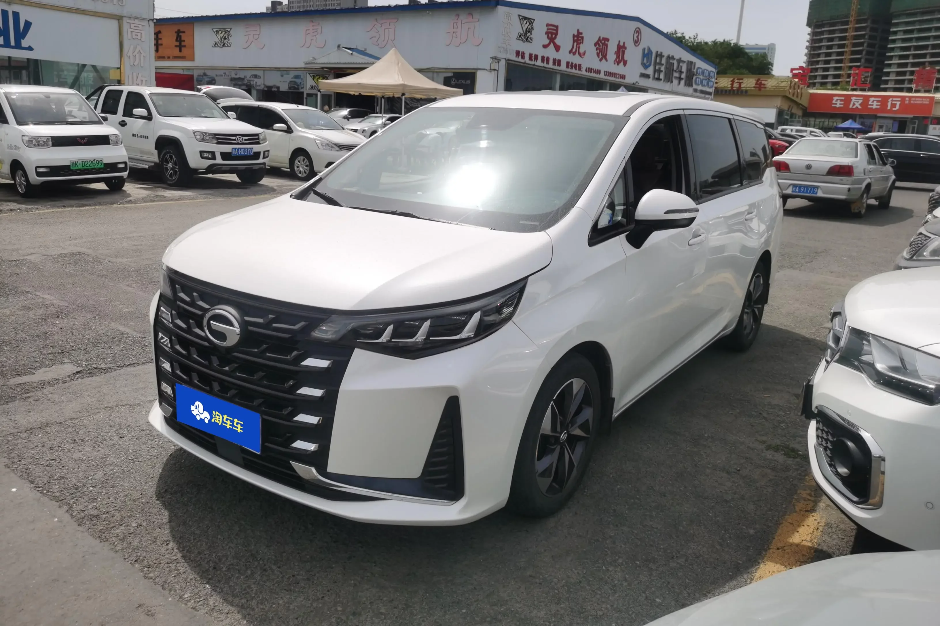 GAC Trumpchi M6  из Китая