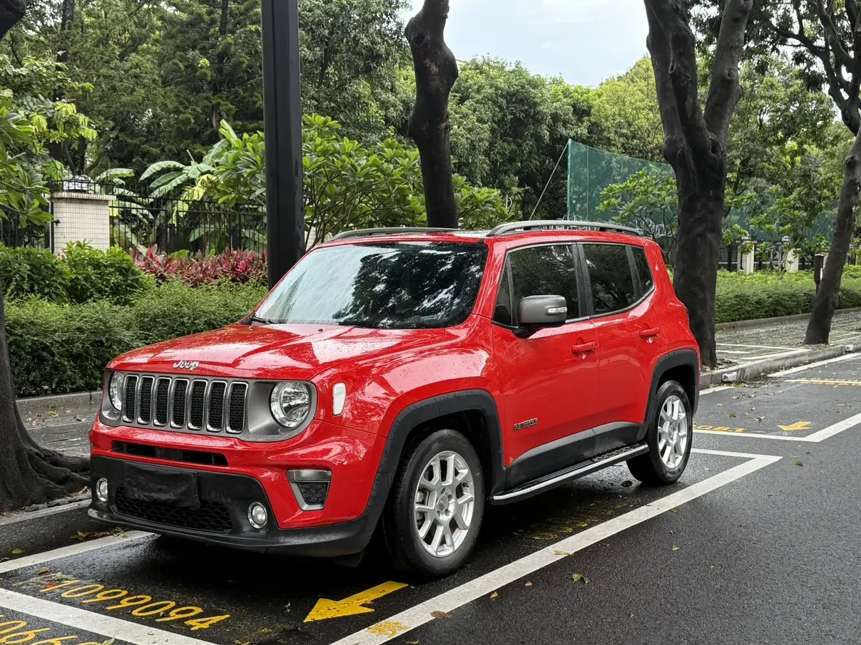 Jeep Freeman