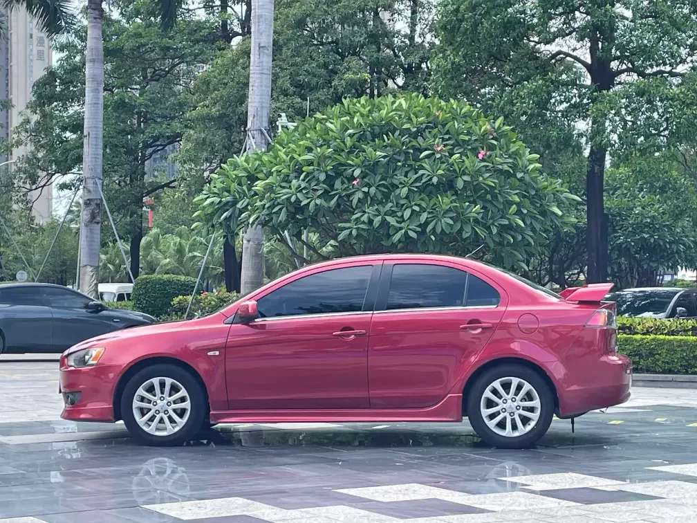 Mitsubishi Winged God