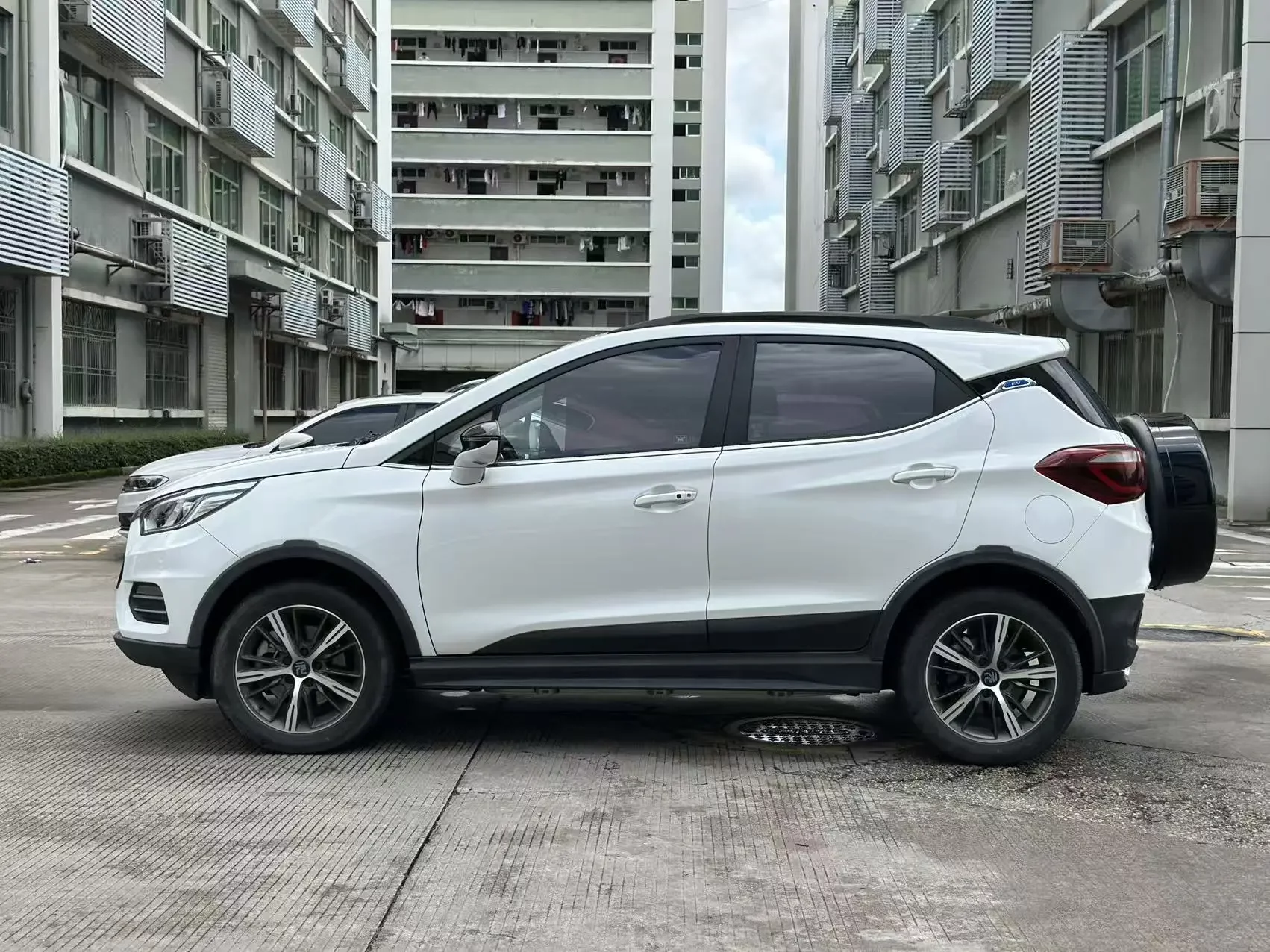 BYD Yuan EV