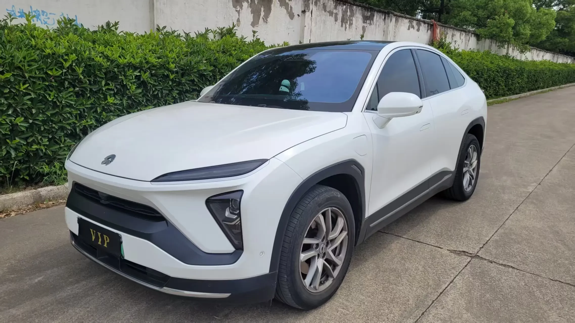 NIO EC6