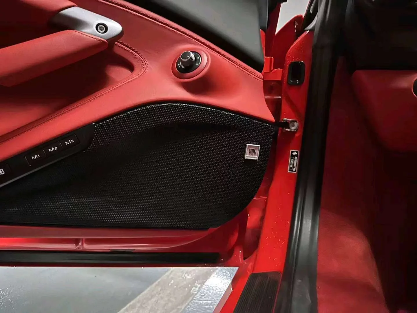 Ferrari F8