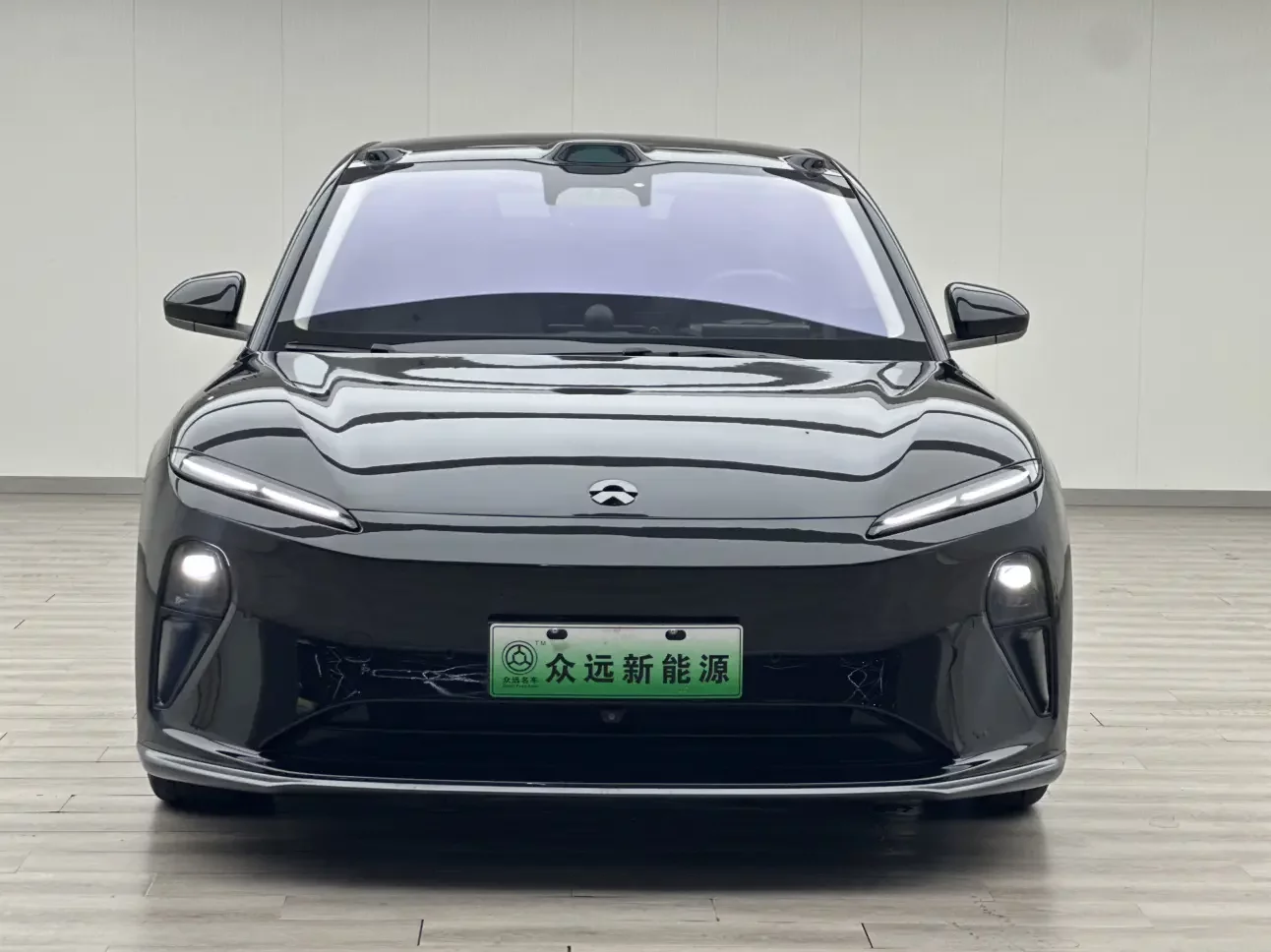 NIO ET5