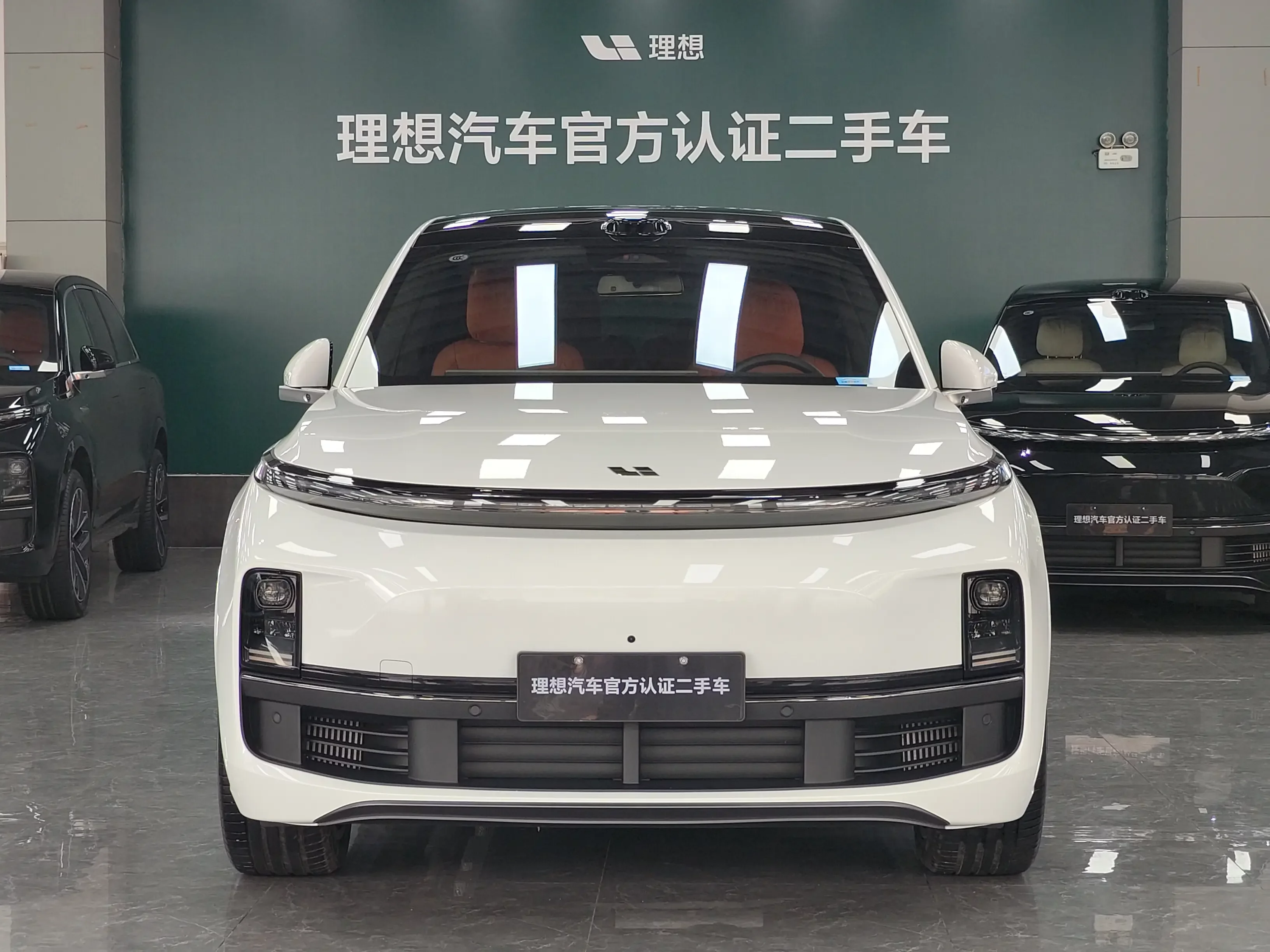 Lixiang L8