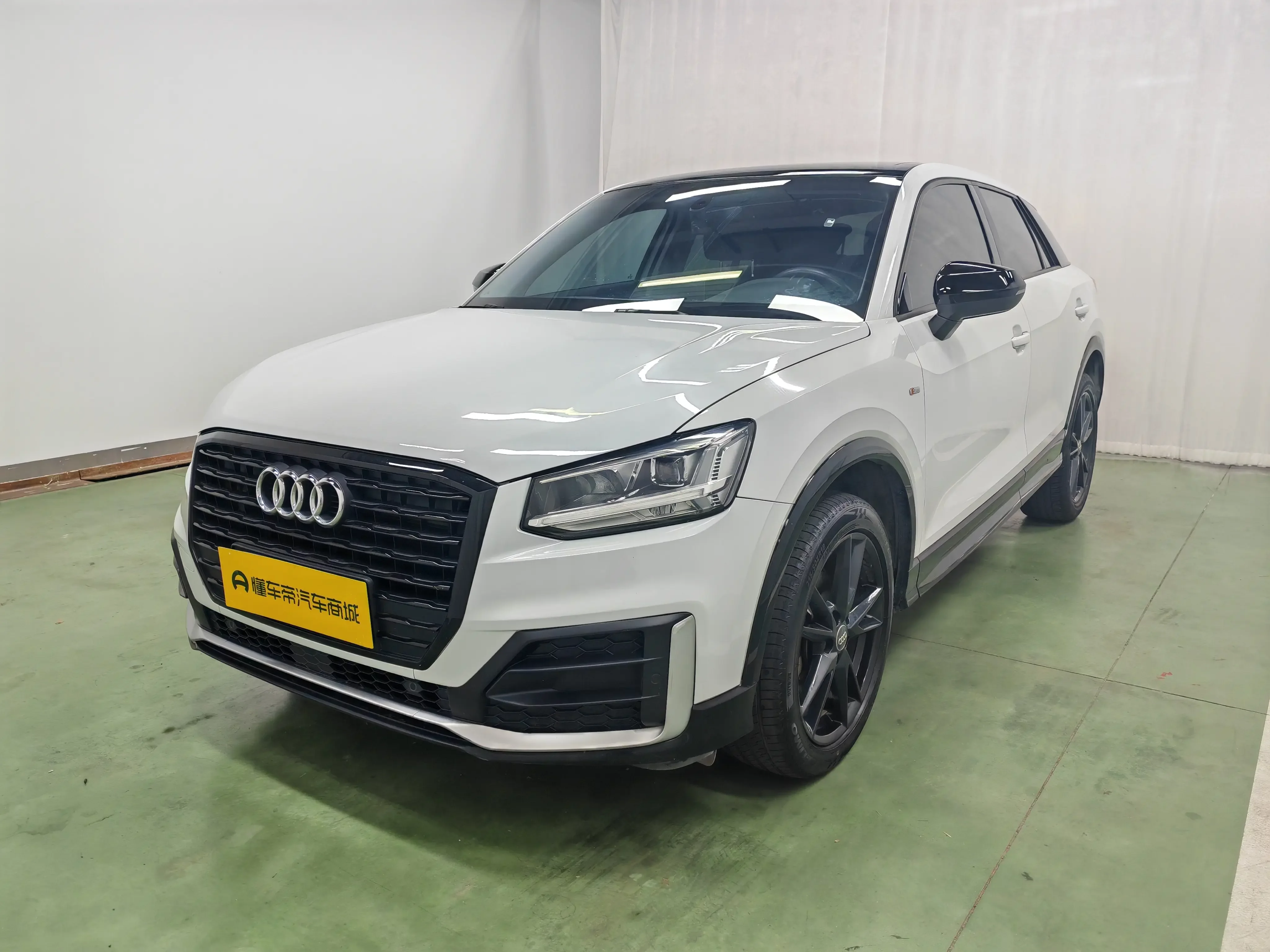 Audi Q2L