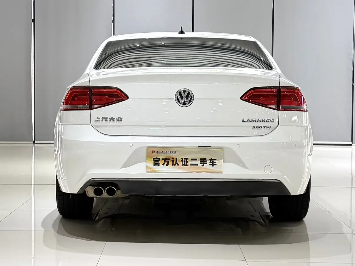 Volkswagen Lamando
