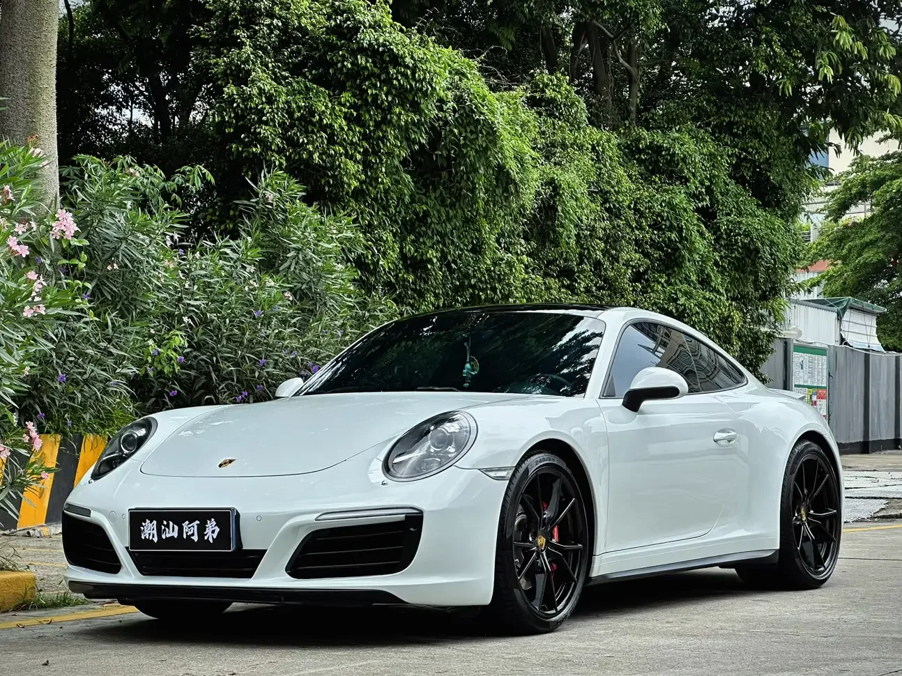 Porsche 911