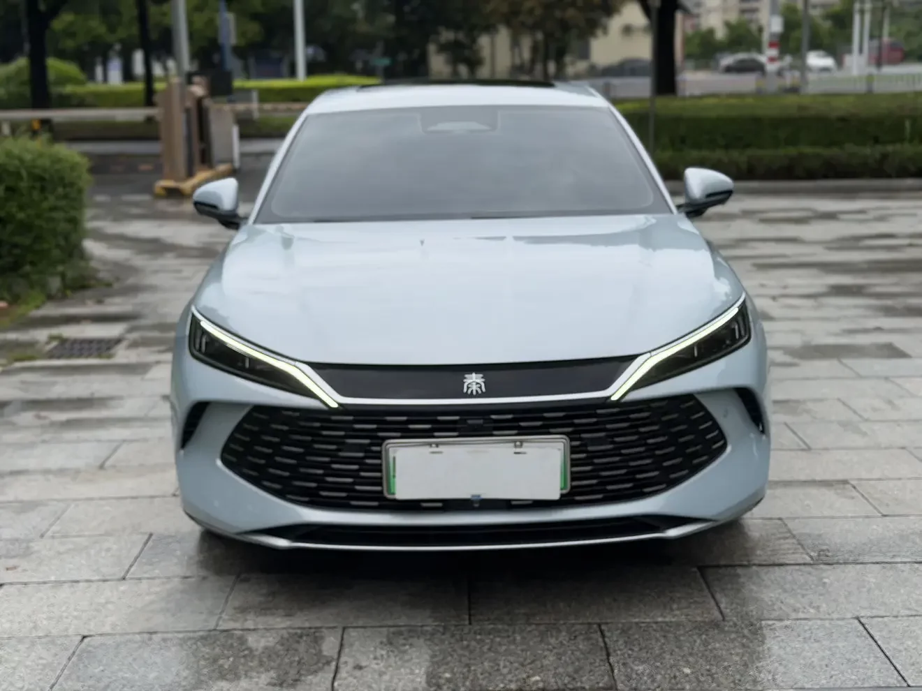 BYD Qin L DM