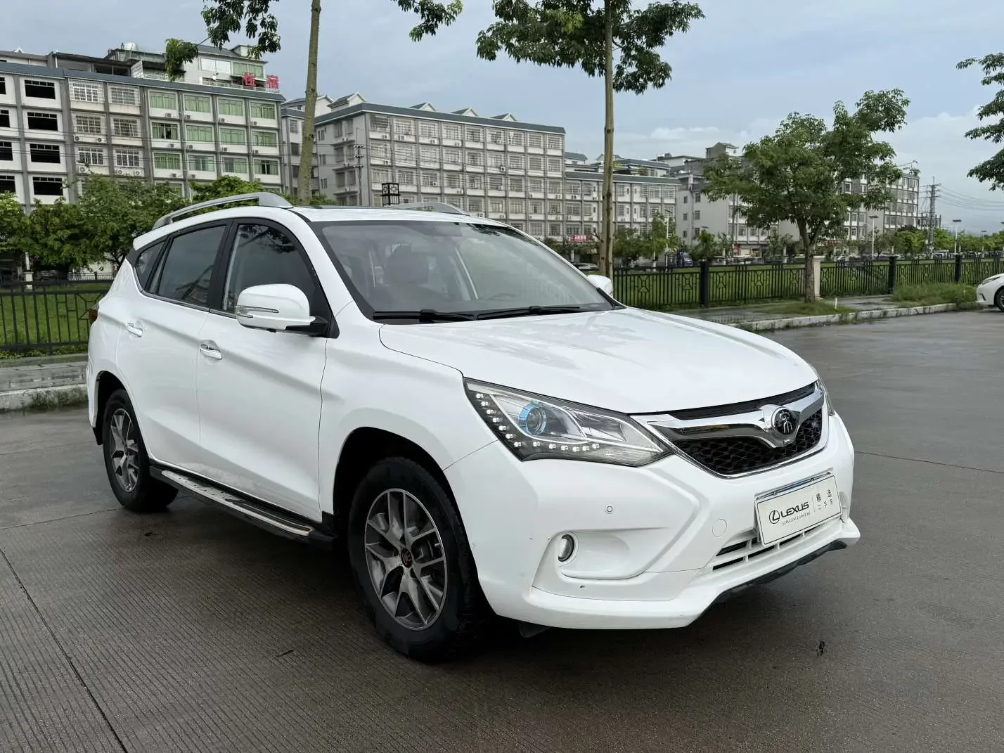 BYD Song