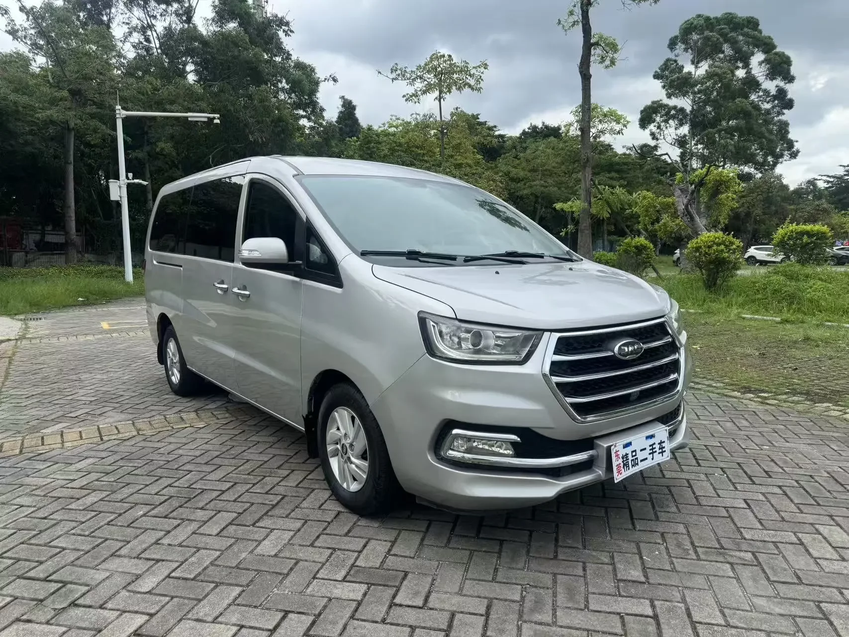 JAC Ruifeng M4