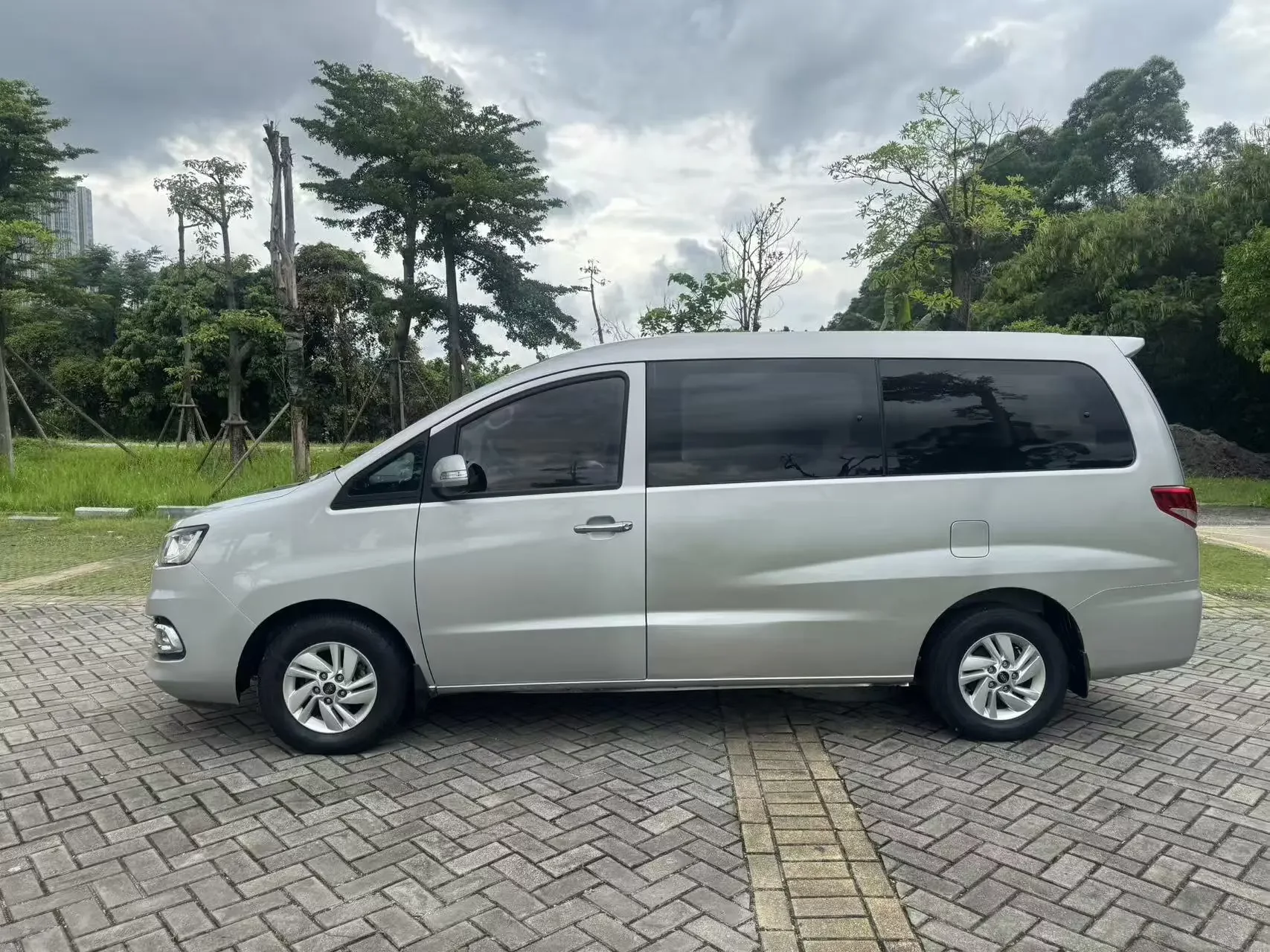 JAC Ruifeng M4