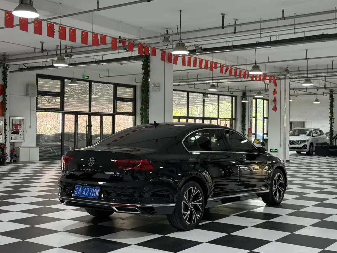 Volkswagen Magotan