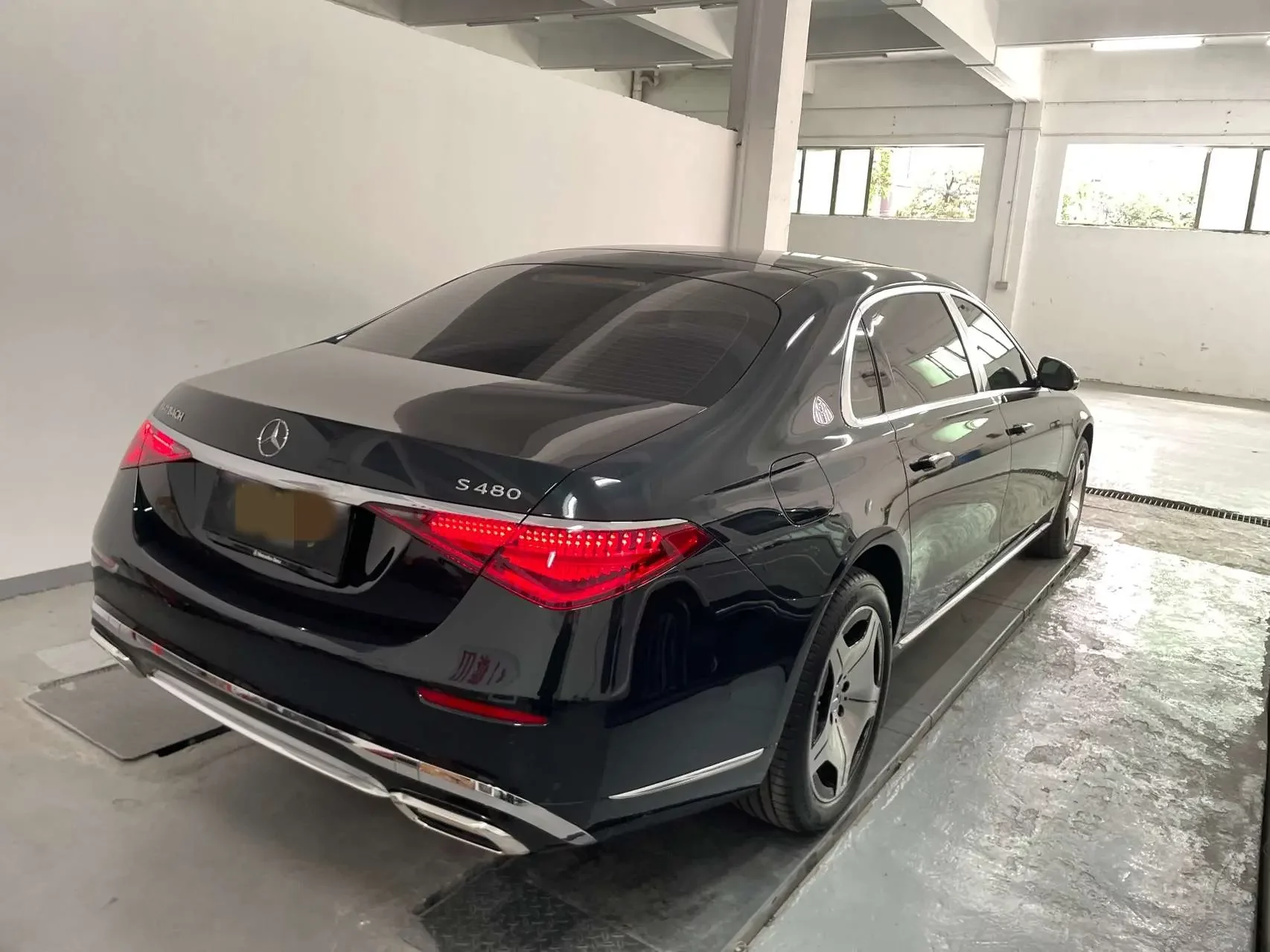 Mercedes-Benz Maybach S-Class