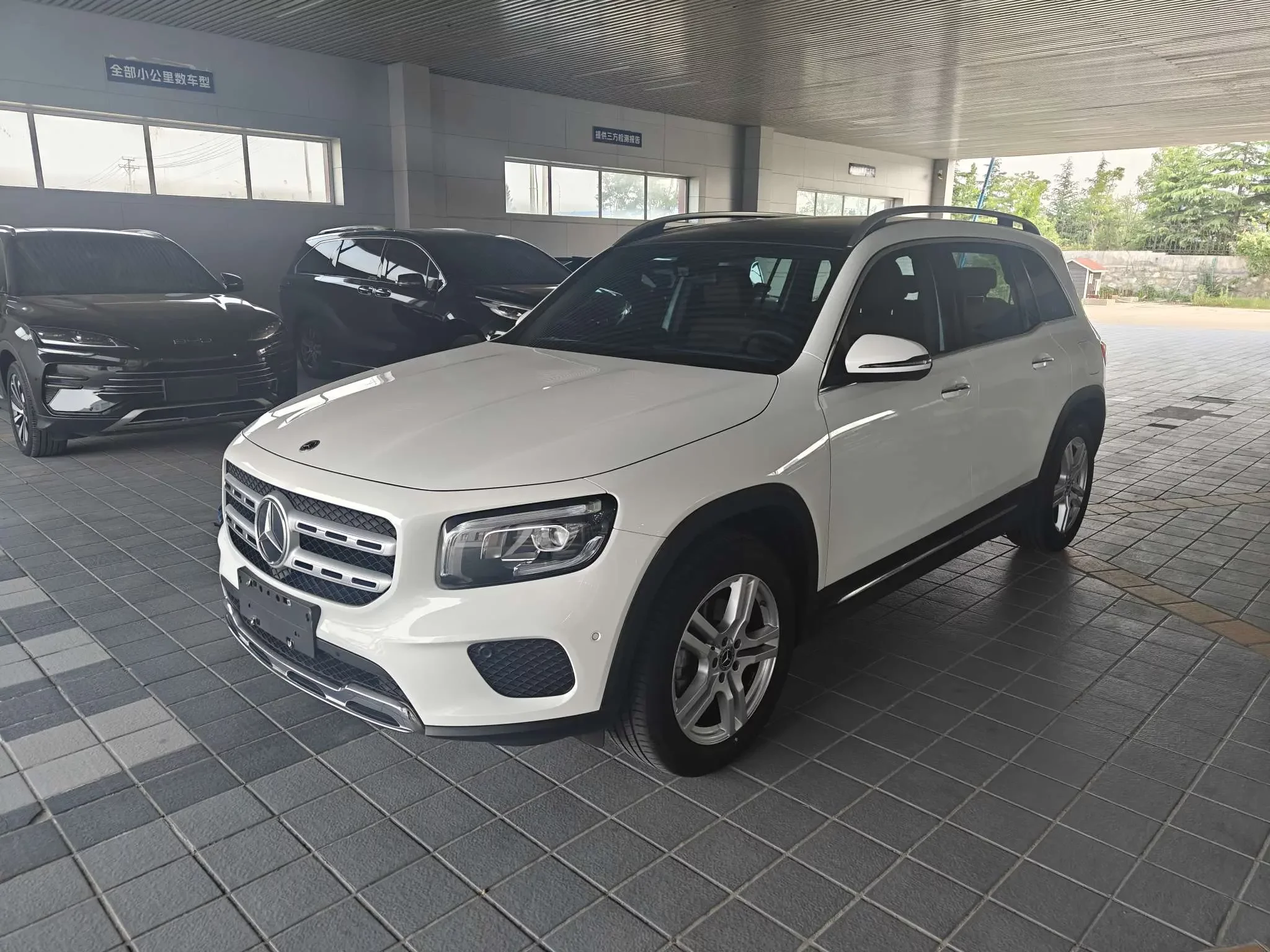 Mercedes-Benz GLB