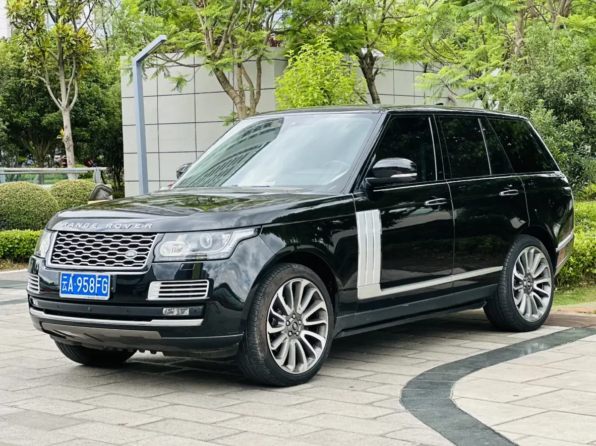 Land Rover range rover