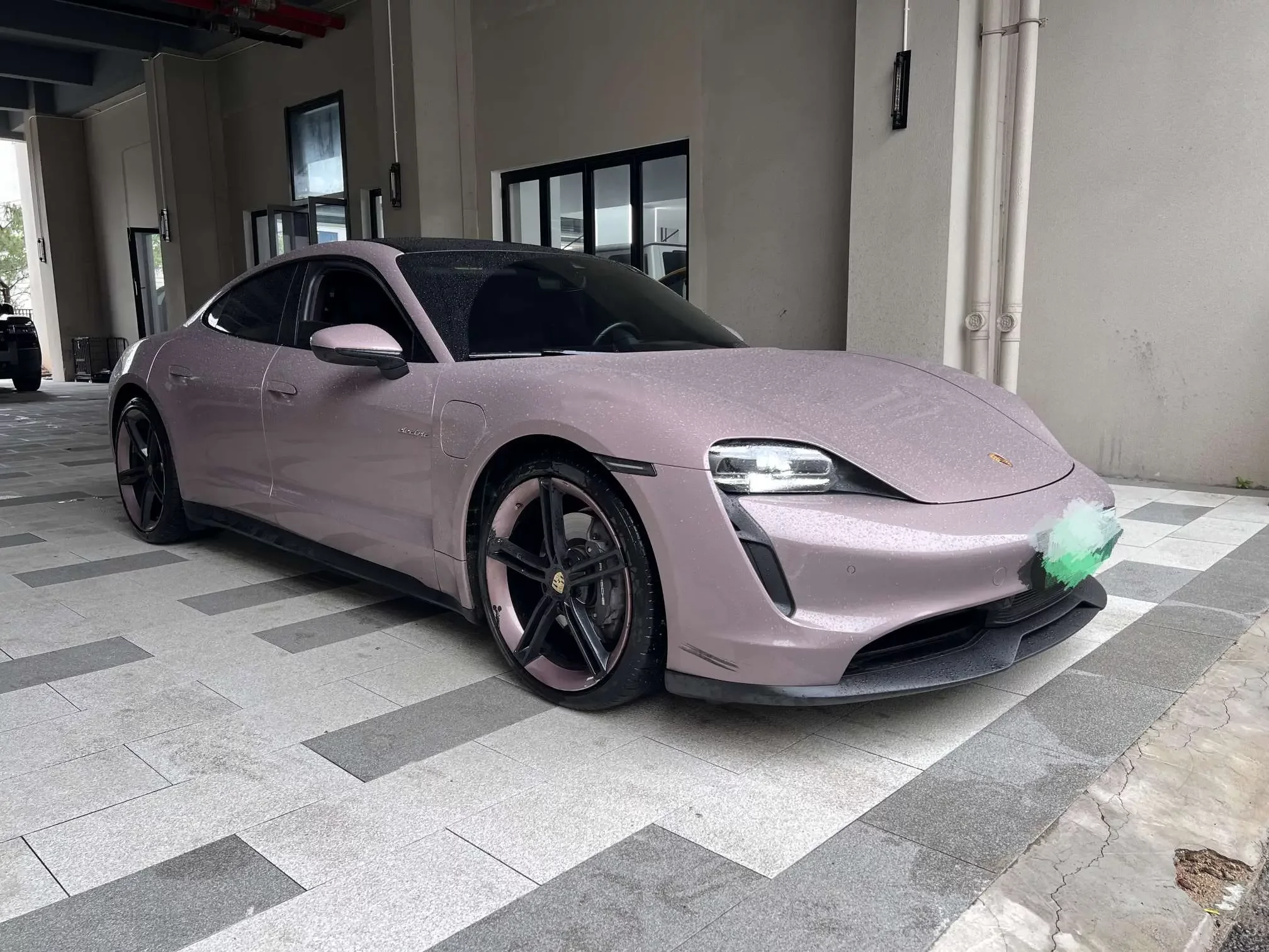 Porsche Taycan