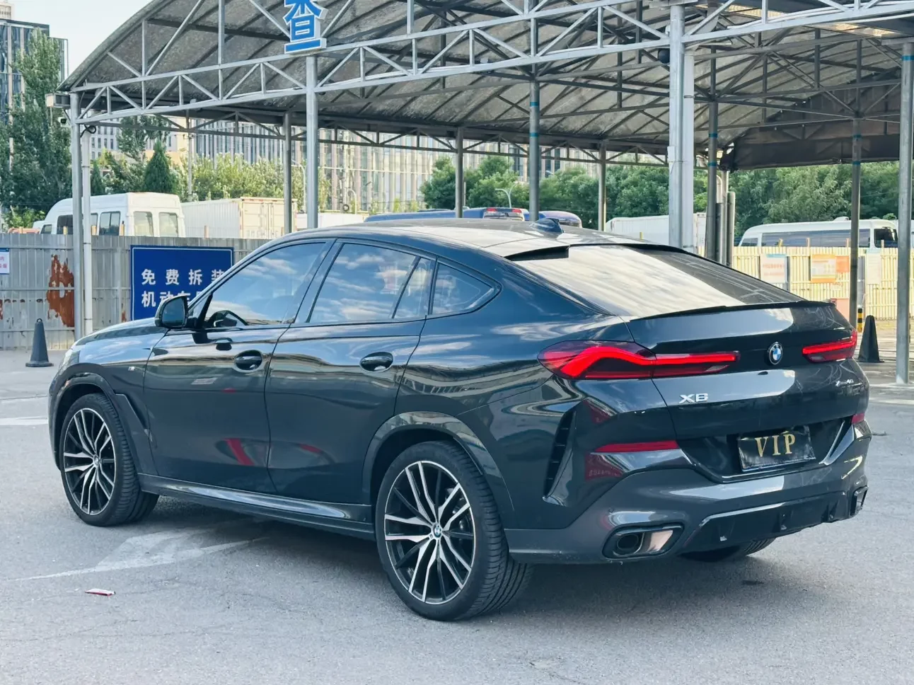 BMW X6