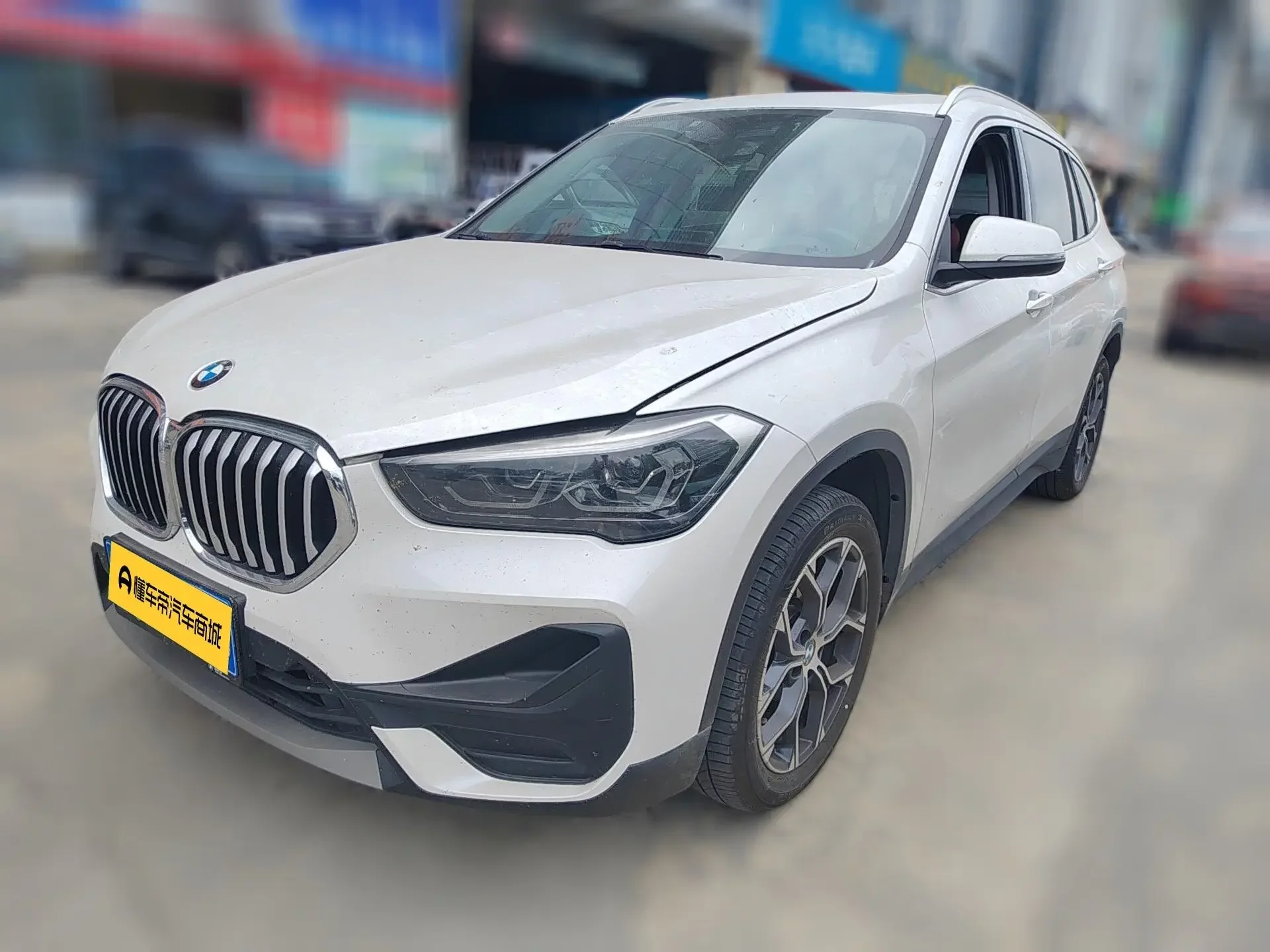 BMW X1