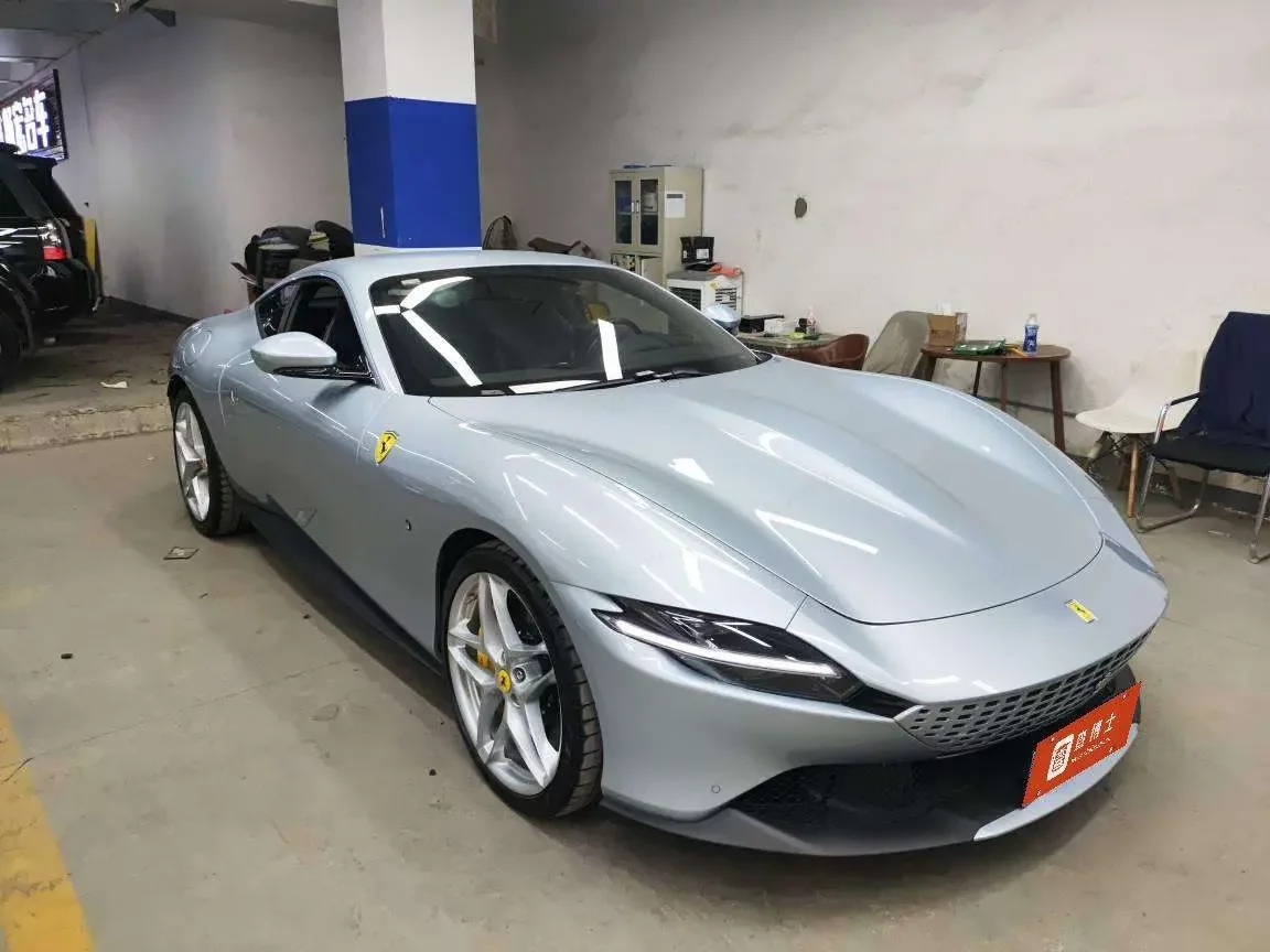 Ferrari Roma