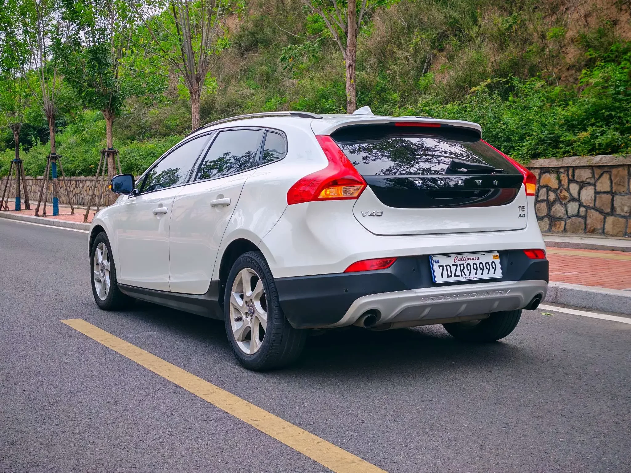 Volvo V40