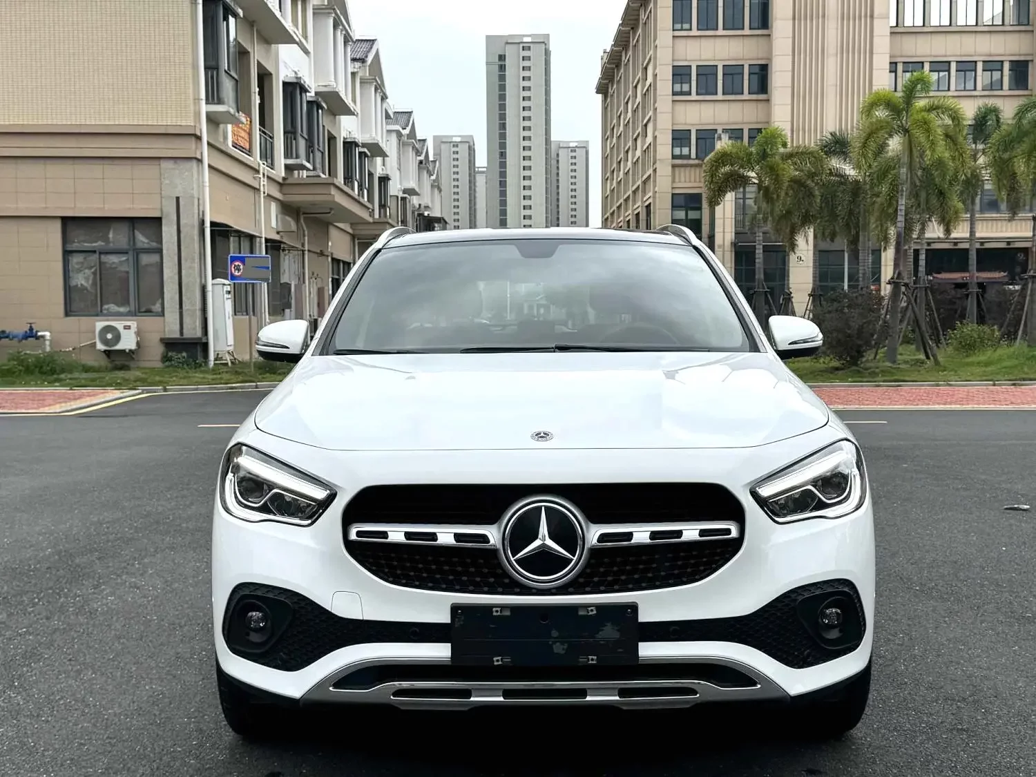 Mercedes-Benz GLA