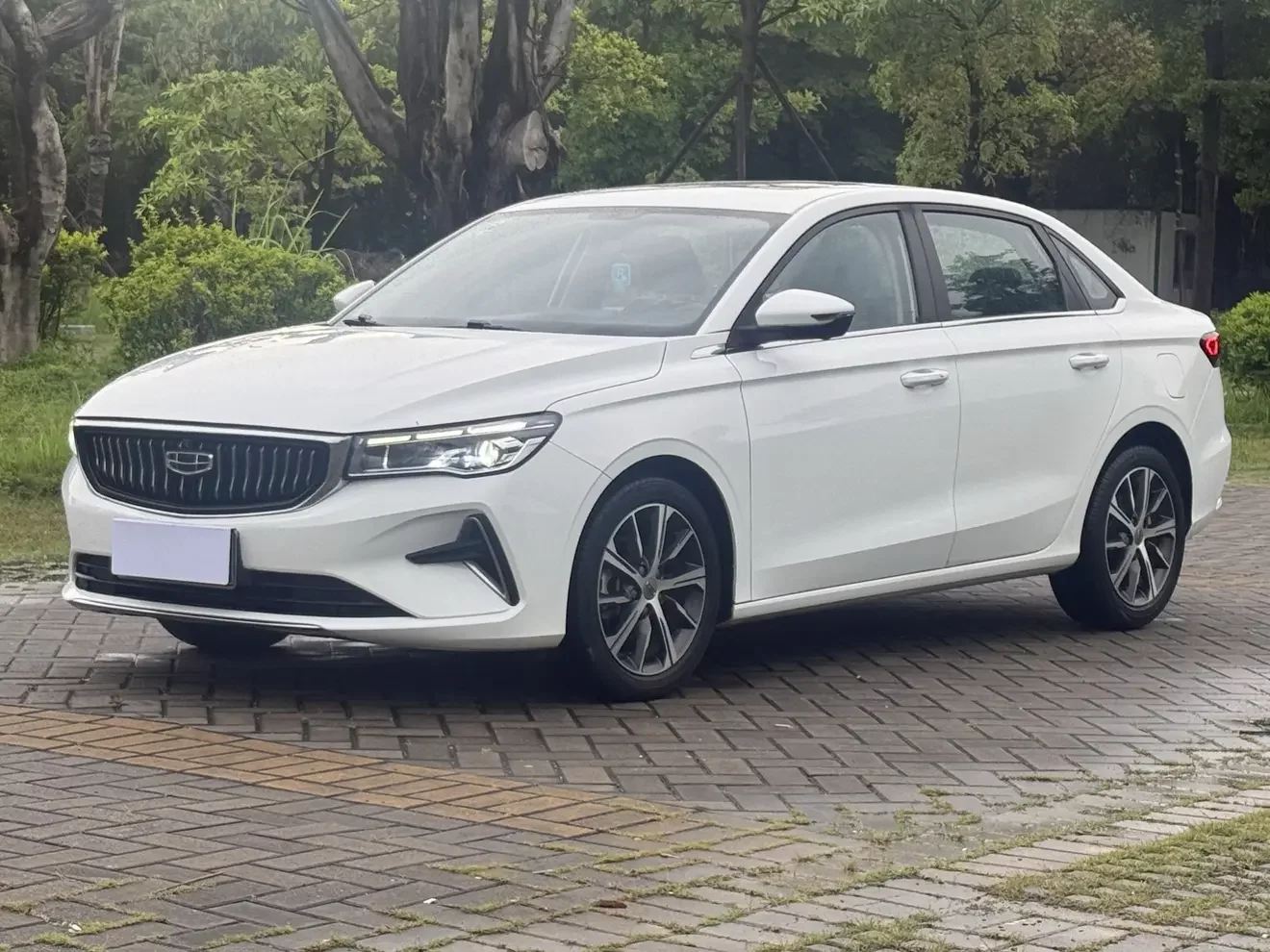 Geely emgrand