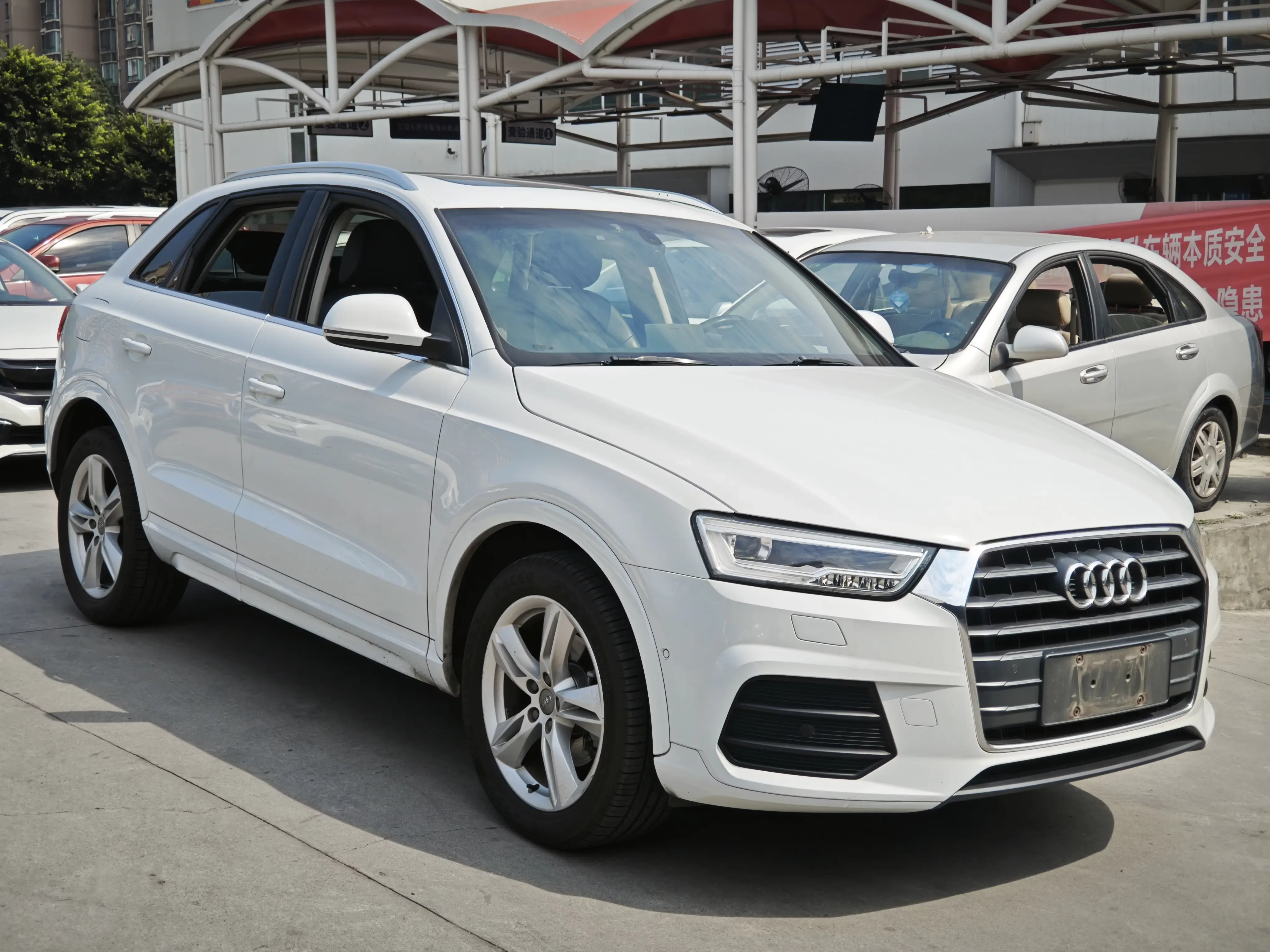 Audi Q3