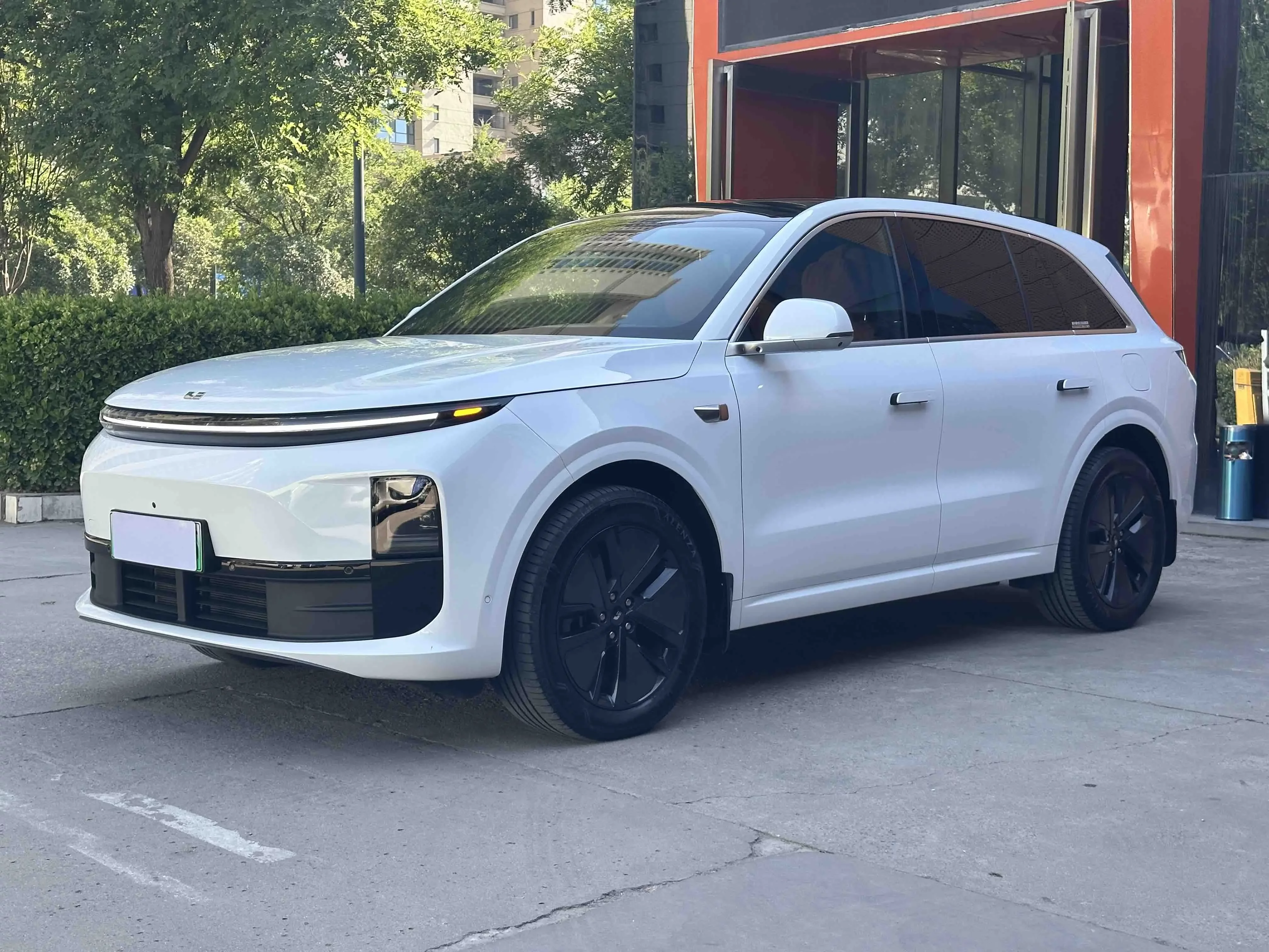 Lixiang L6