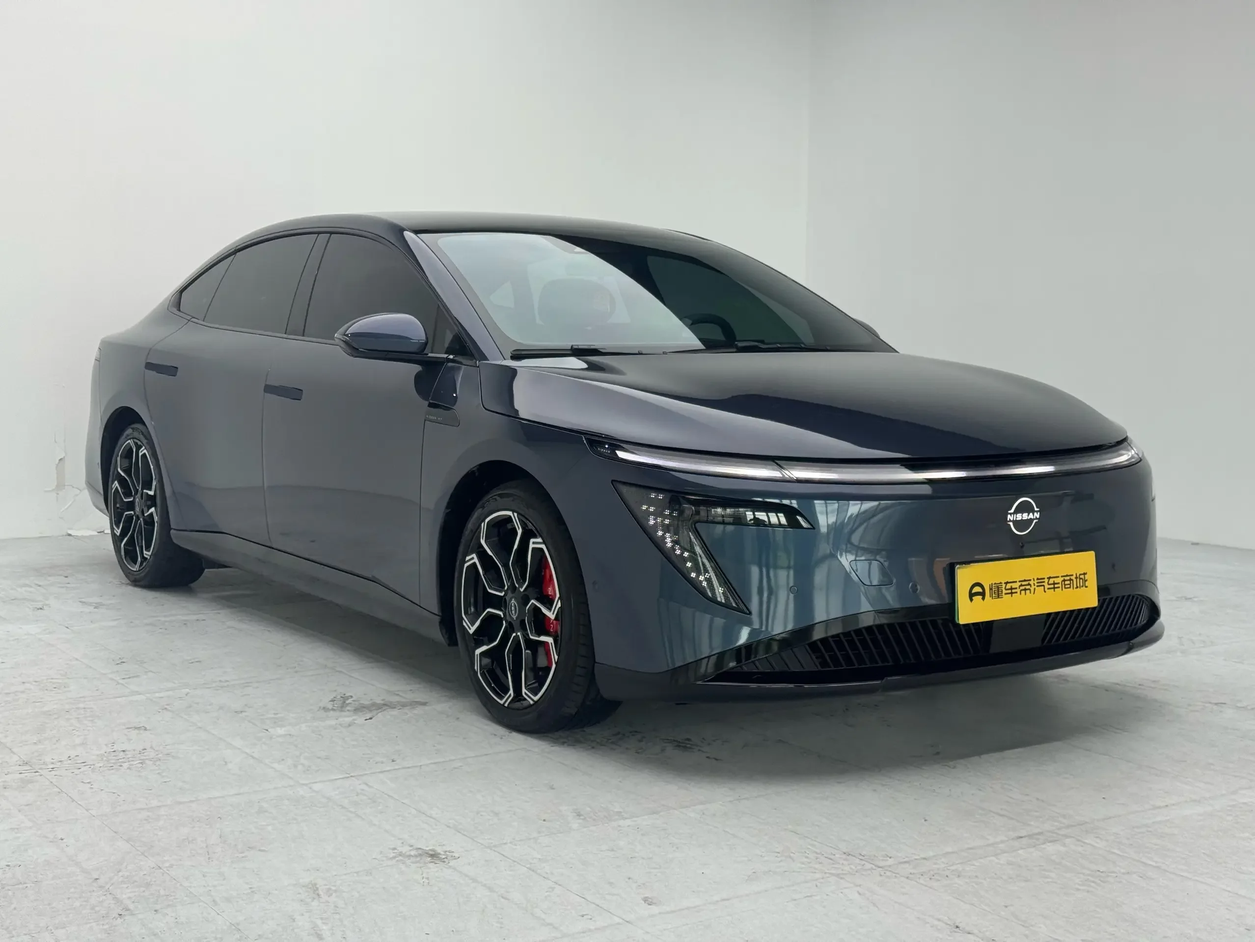 Nissan N7