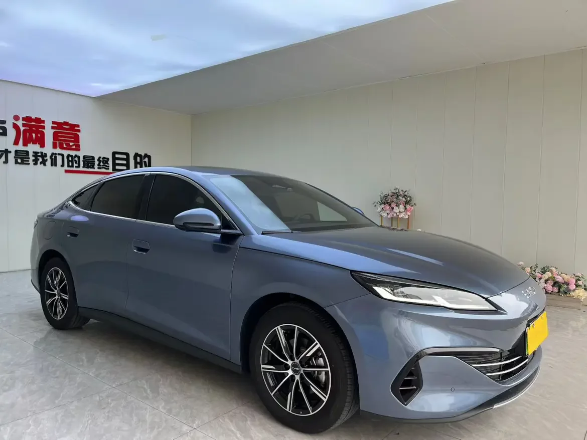 BYD Seal 06DM