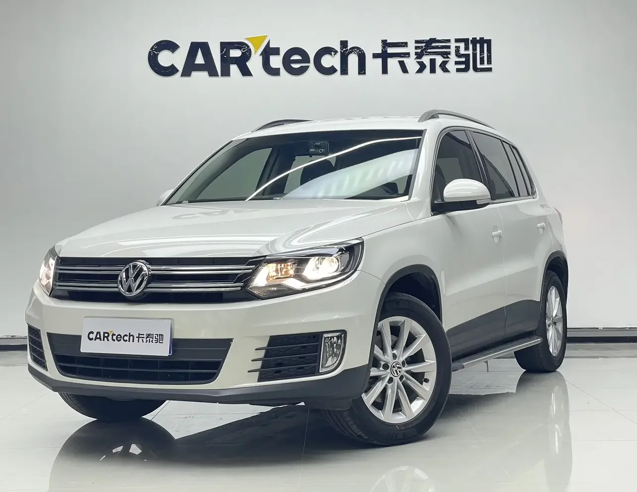 Volkswagen Tiguan (Tharu)