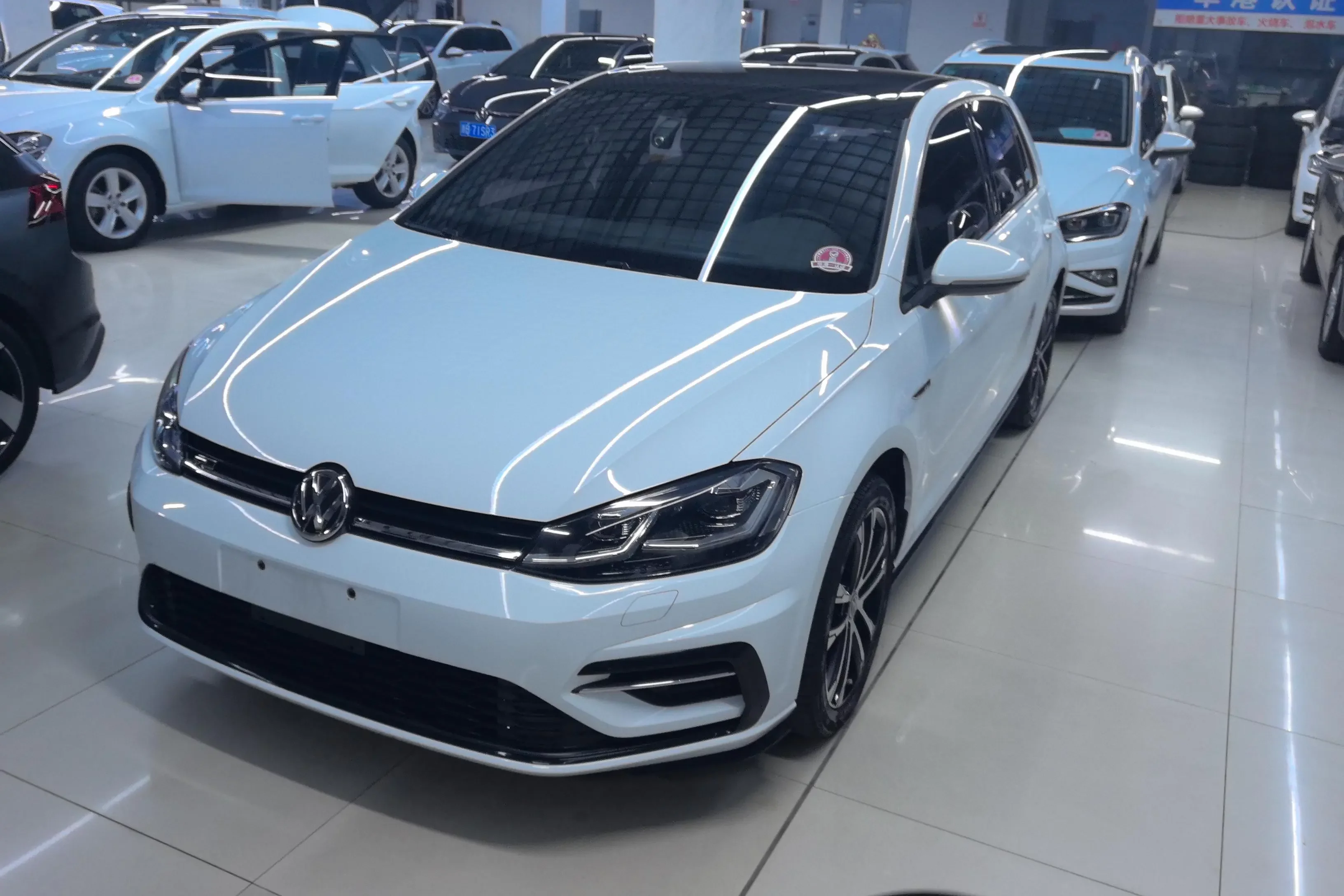 Volkswagen golf