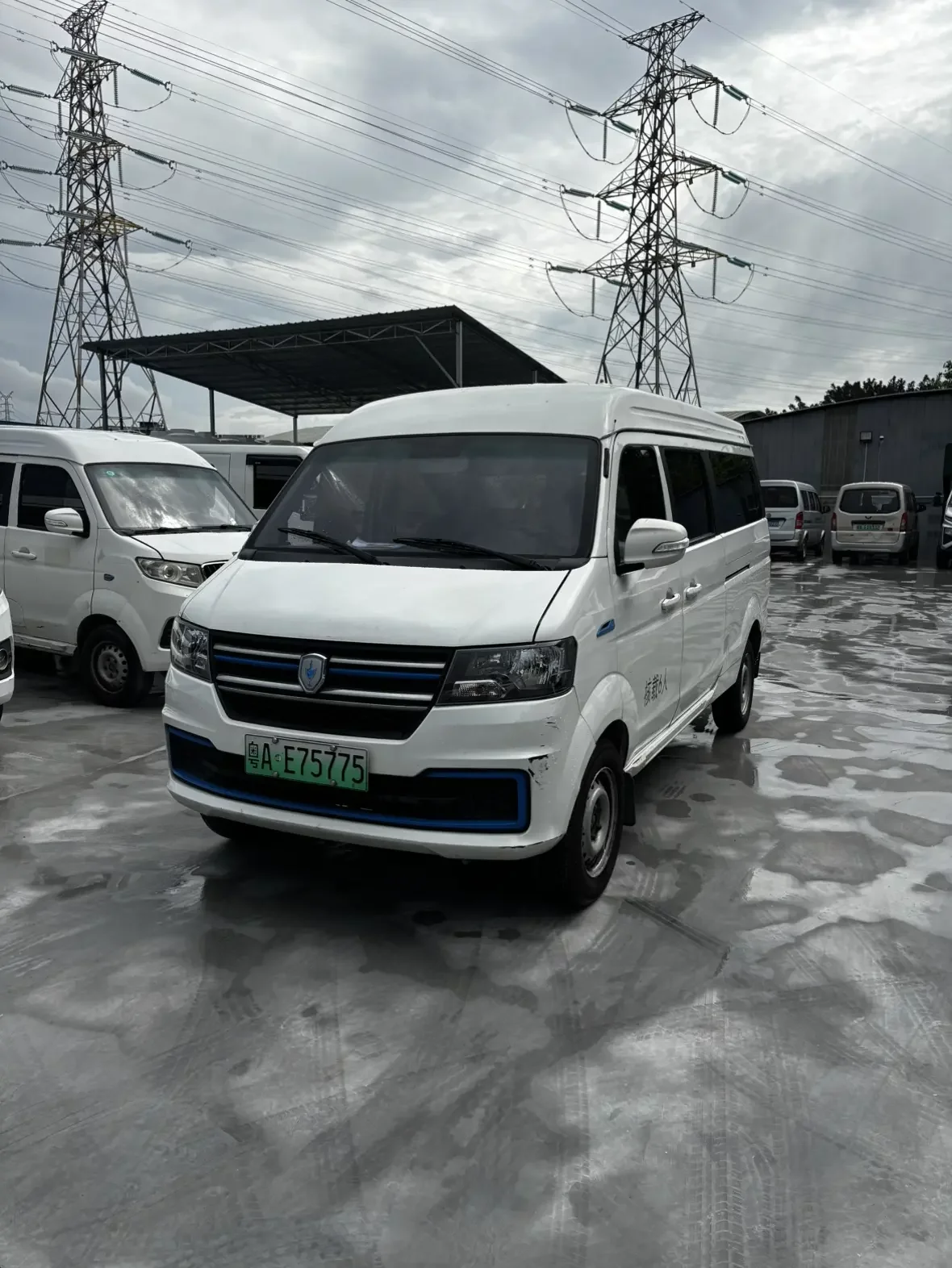 Jinbei New Hiace EV