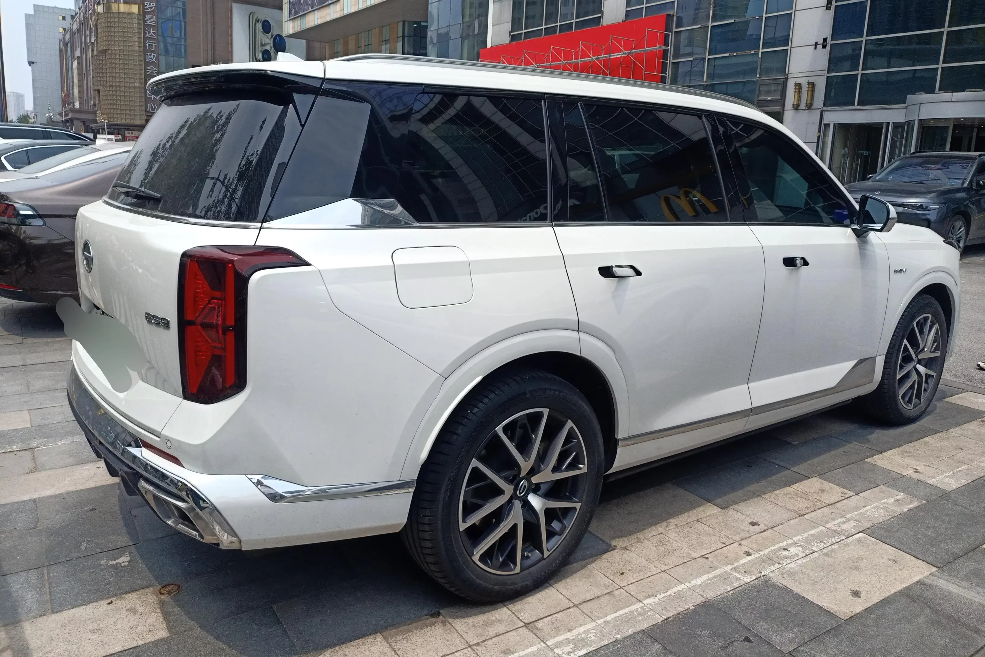GAC Trumpchi ES9 PHEV