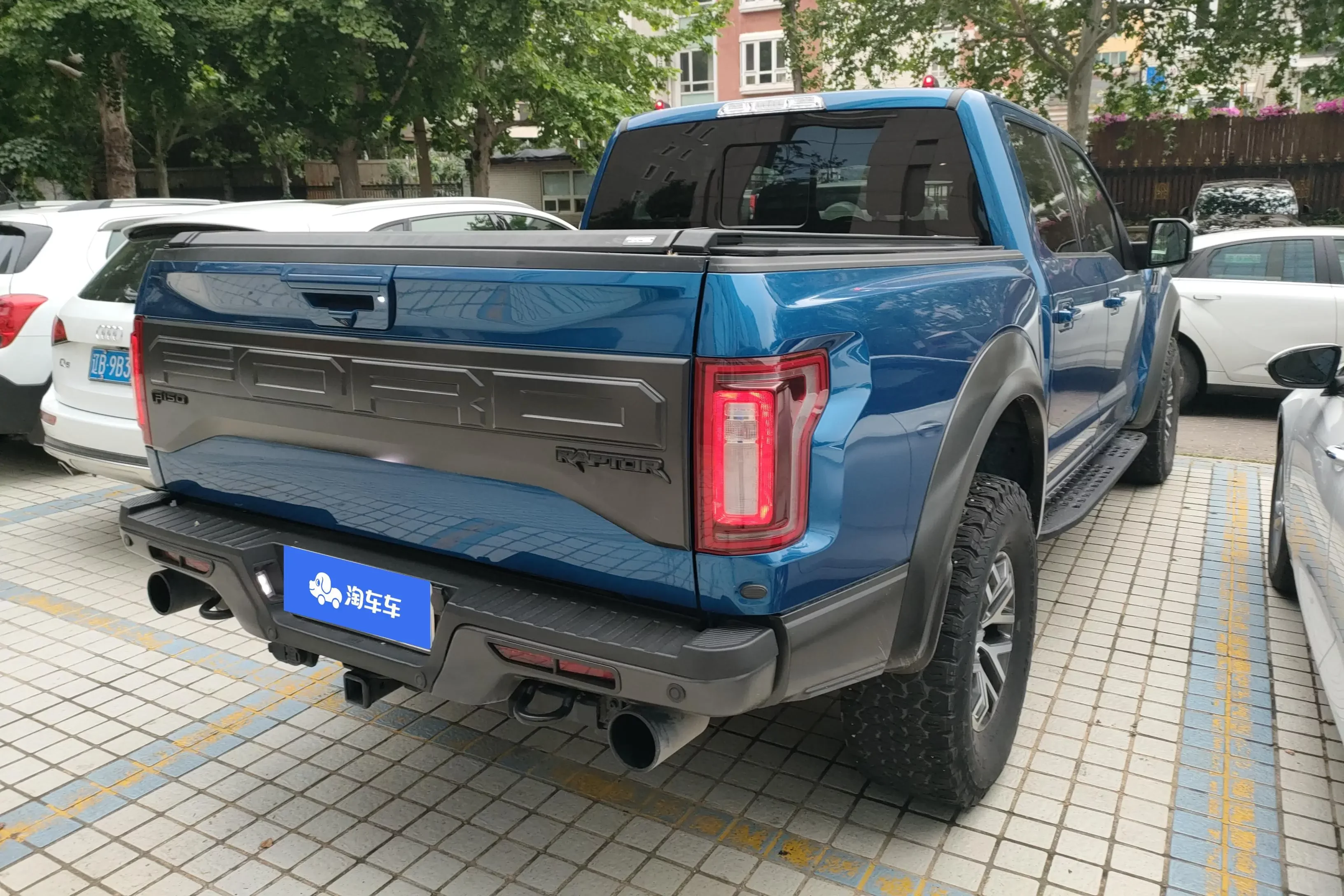 Ford F-150 Raptor