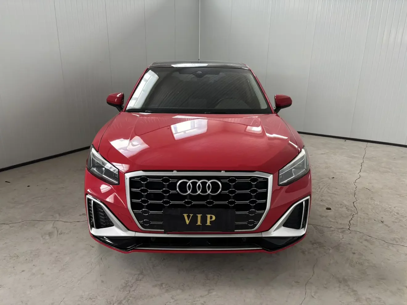 Audi Q2L