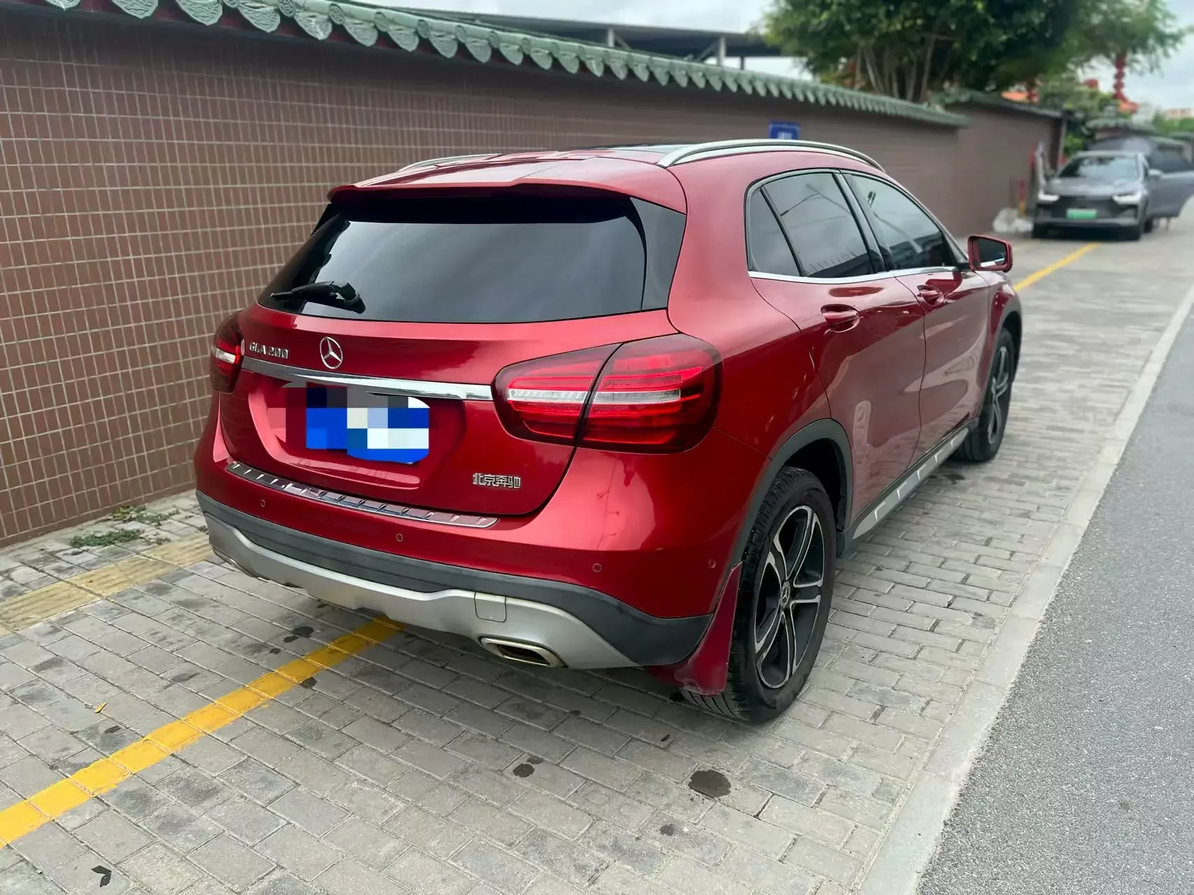Mercedes-Benz GLA